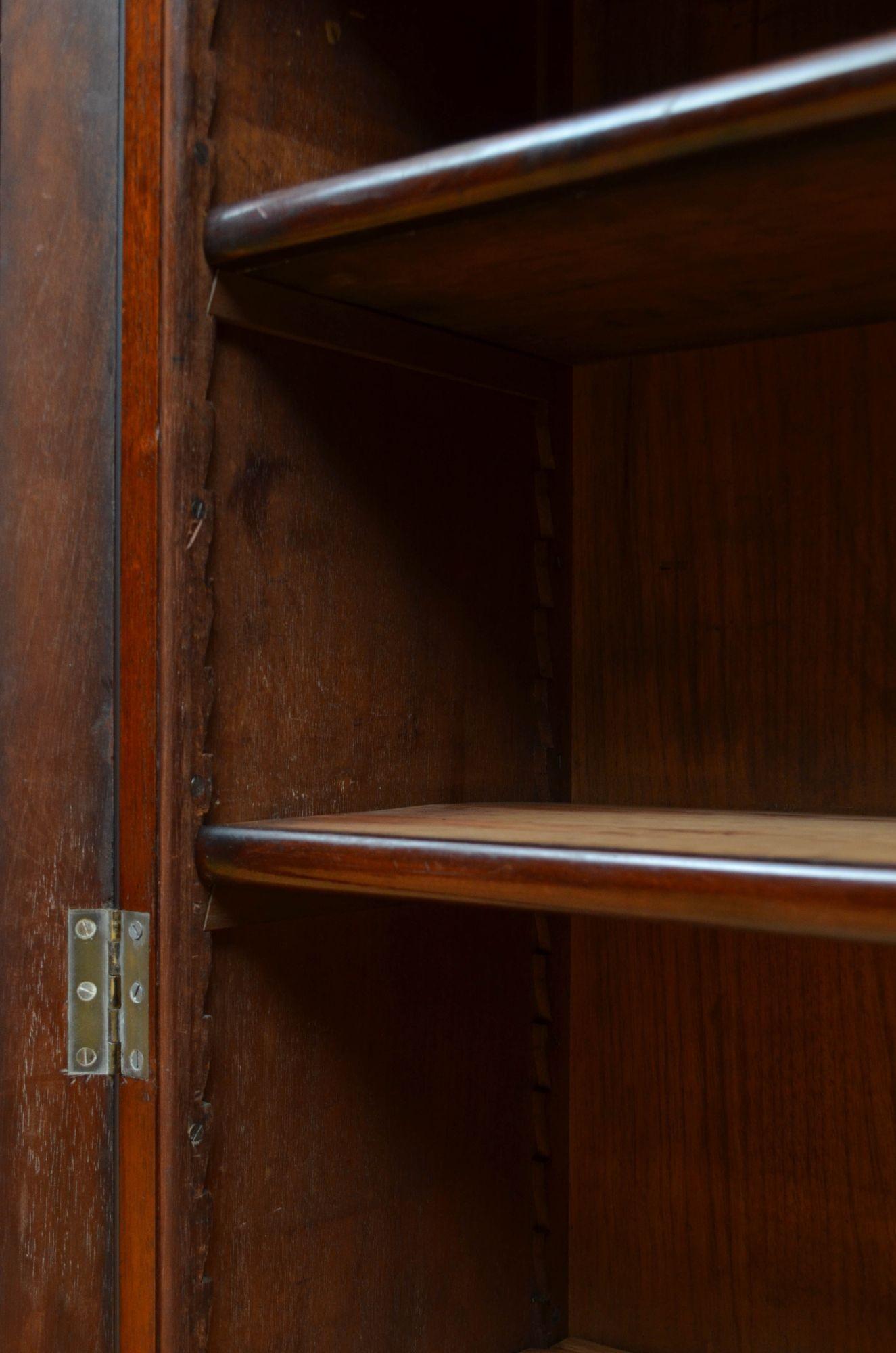 Rara libreria vittoriana a un'anta in mogano in vendita 3