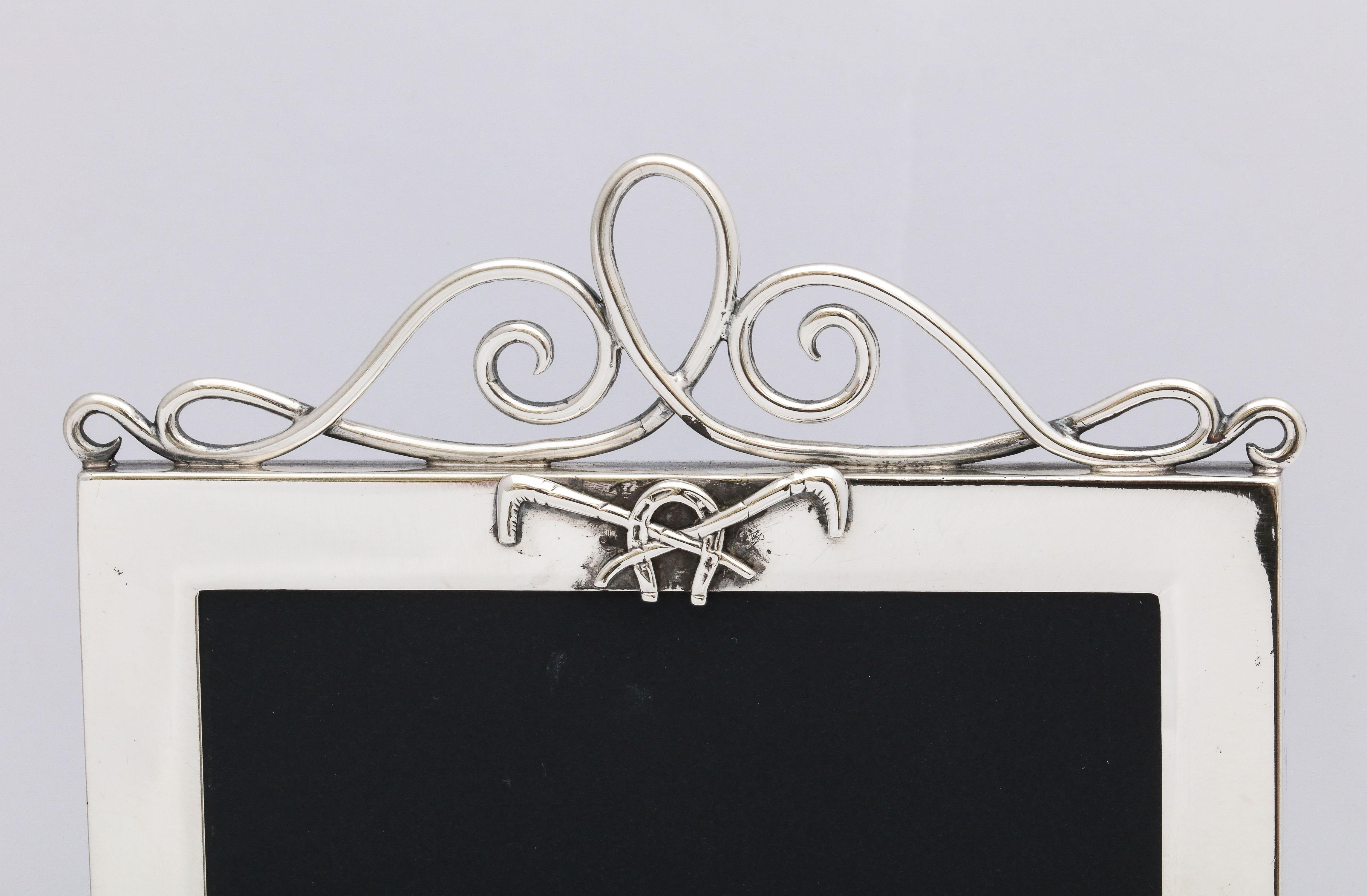 Rare Victorian Sterling Silver Footed Picture Frame With Equestrian Motif In Good Condition In New York, NY