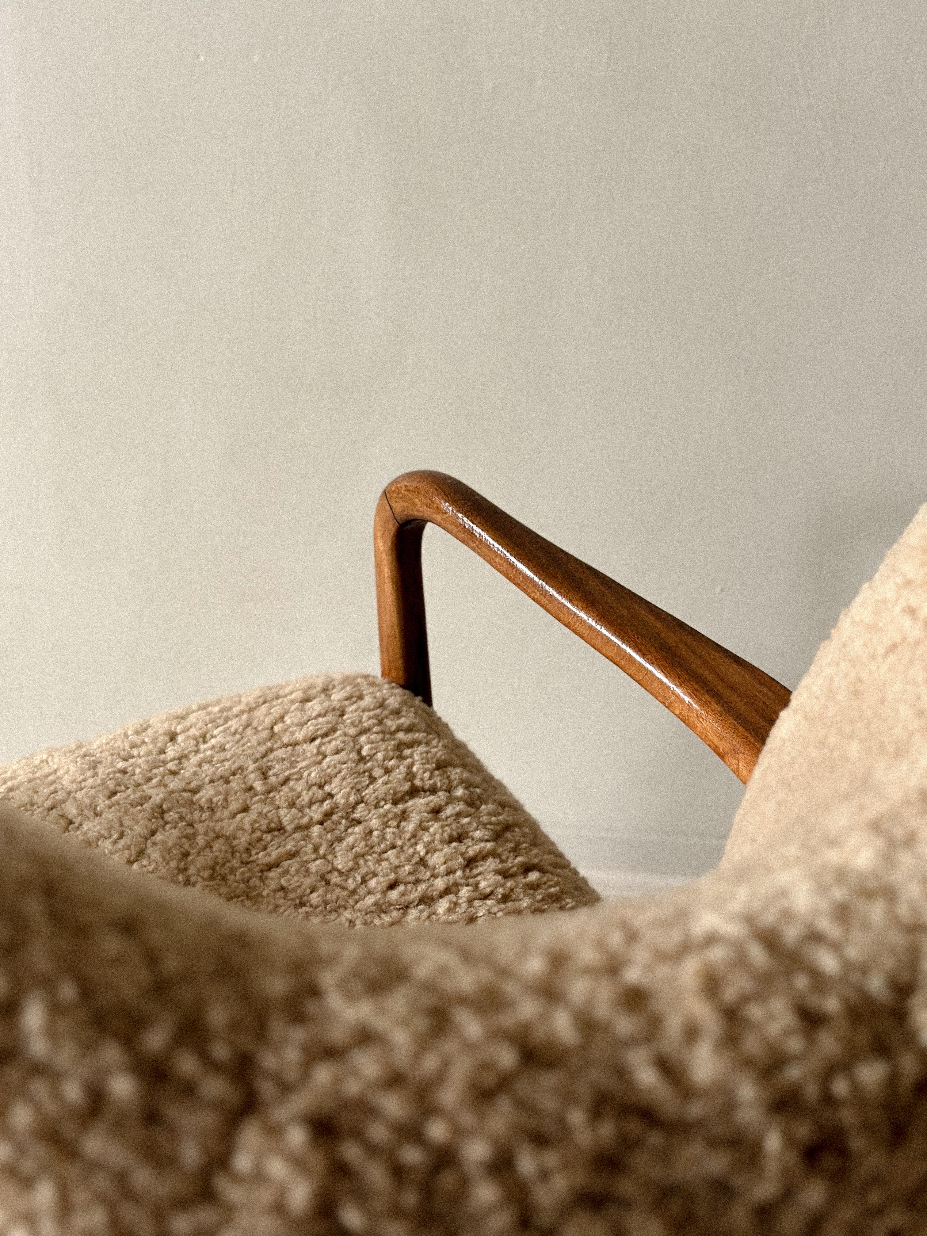 Rare Viggo Boesen Armchairs in Shearling, Produced by Hos Wulff, Denmark 1930 For Sale 8