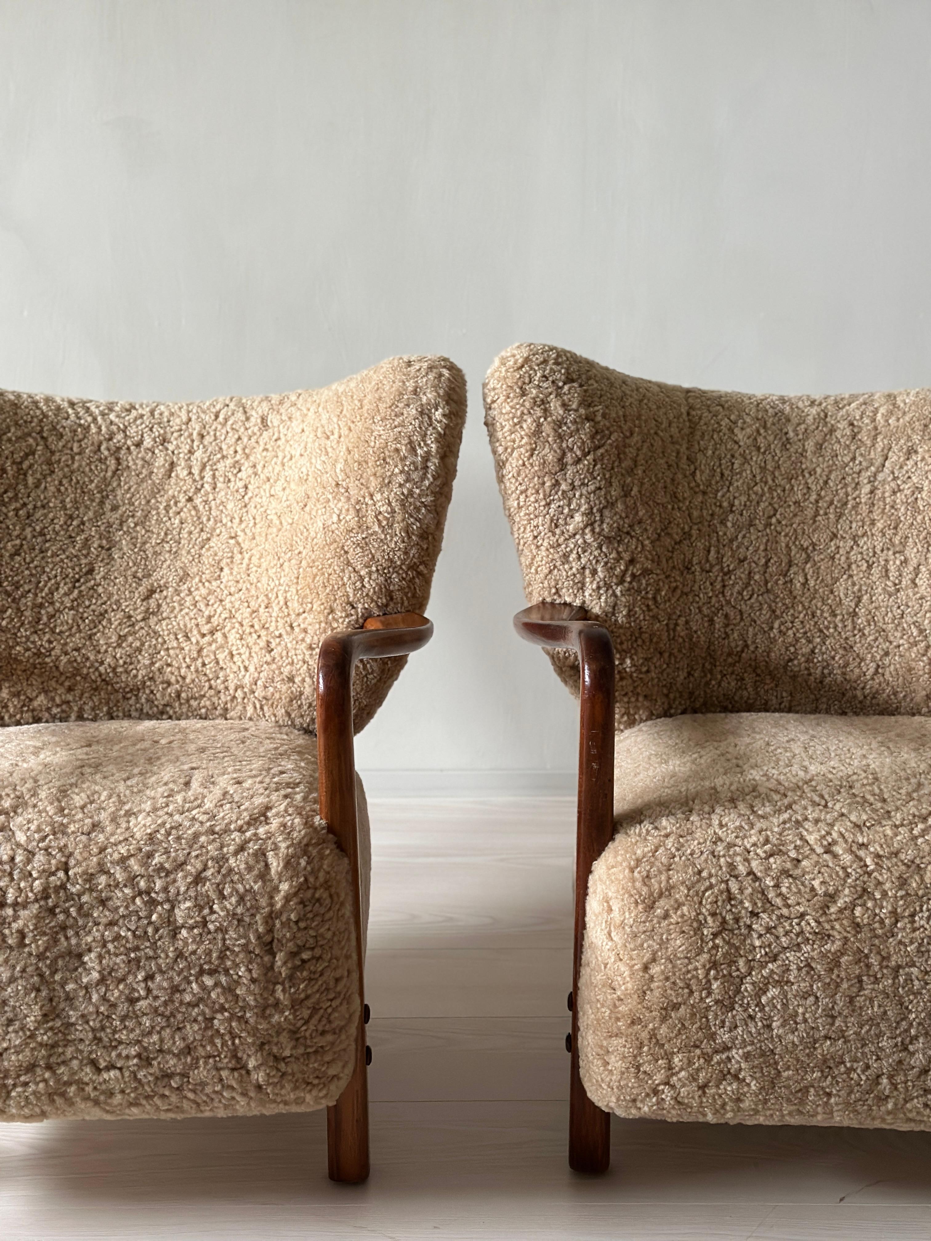 20th Century Rare Viggo Boesen Armchairs in Shearling, Produced by Hos Wulff, Denmark 1930 For Sale