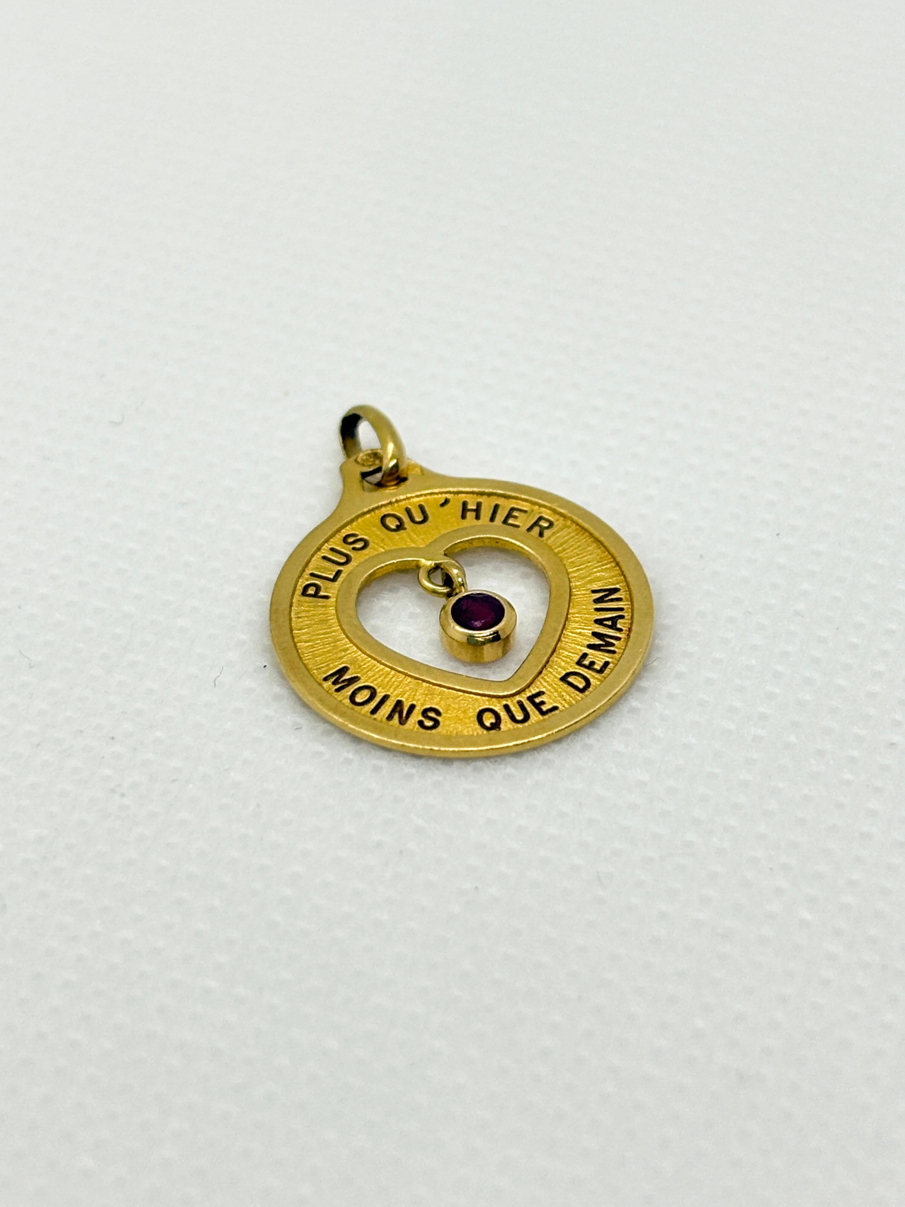 Raro ciondolo d'oro vintage 18k 