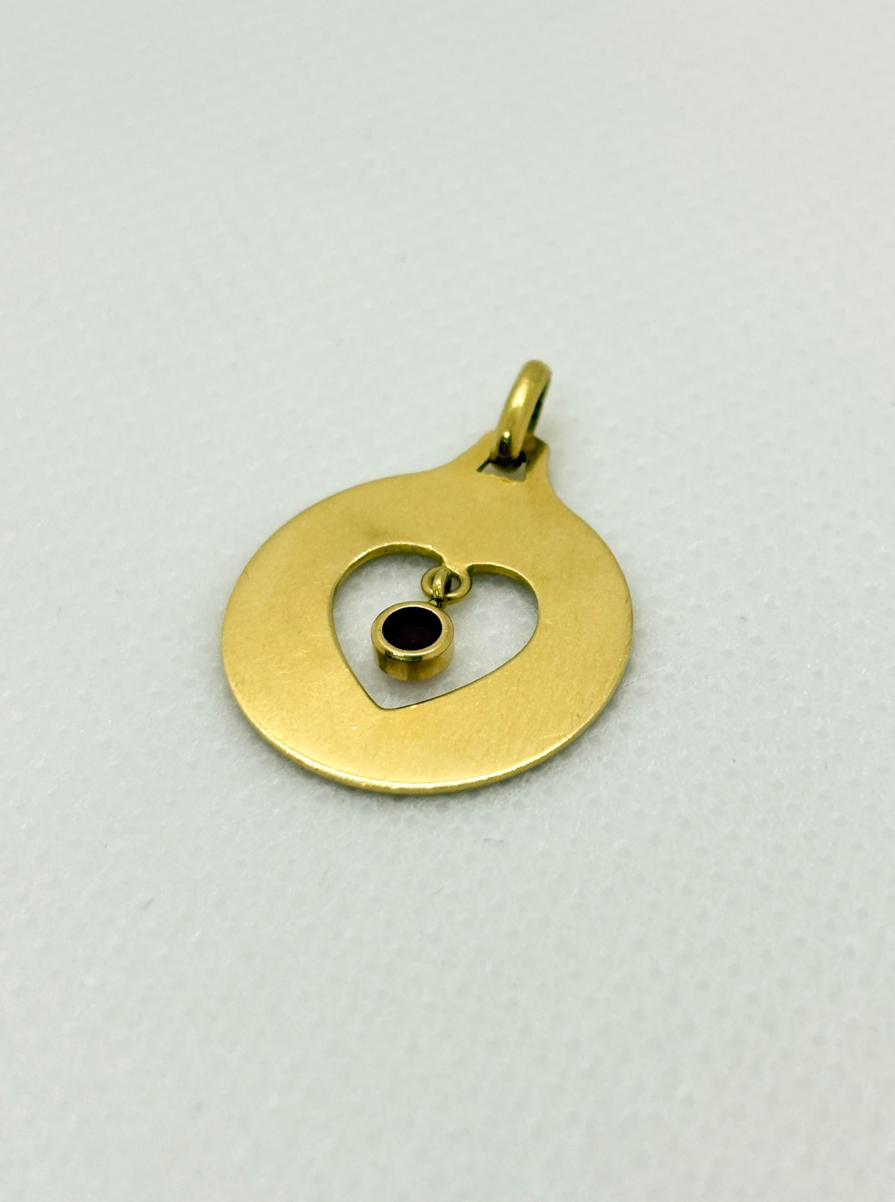 Raro ciondolo d'oro vintage 18k 