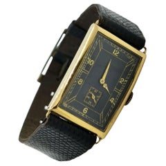 Rare Vintage 18K Gold WW2 Circa Watch 