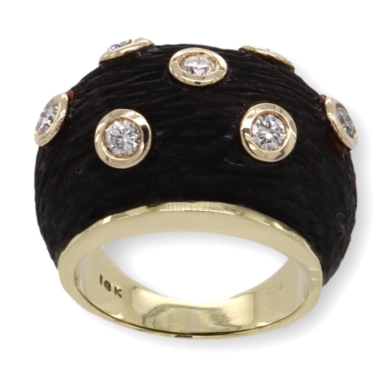 Retro Rare Vintage 18K Yellow Gold Carved Black Wood and Diamond Bombay Cocktail Ring