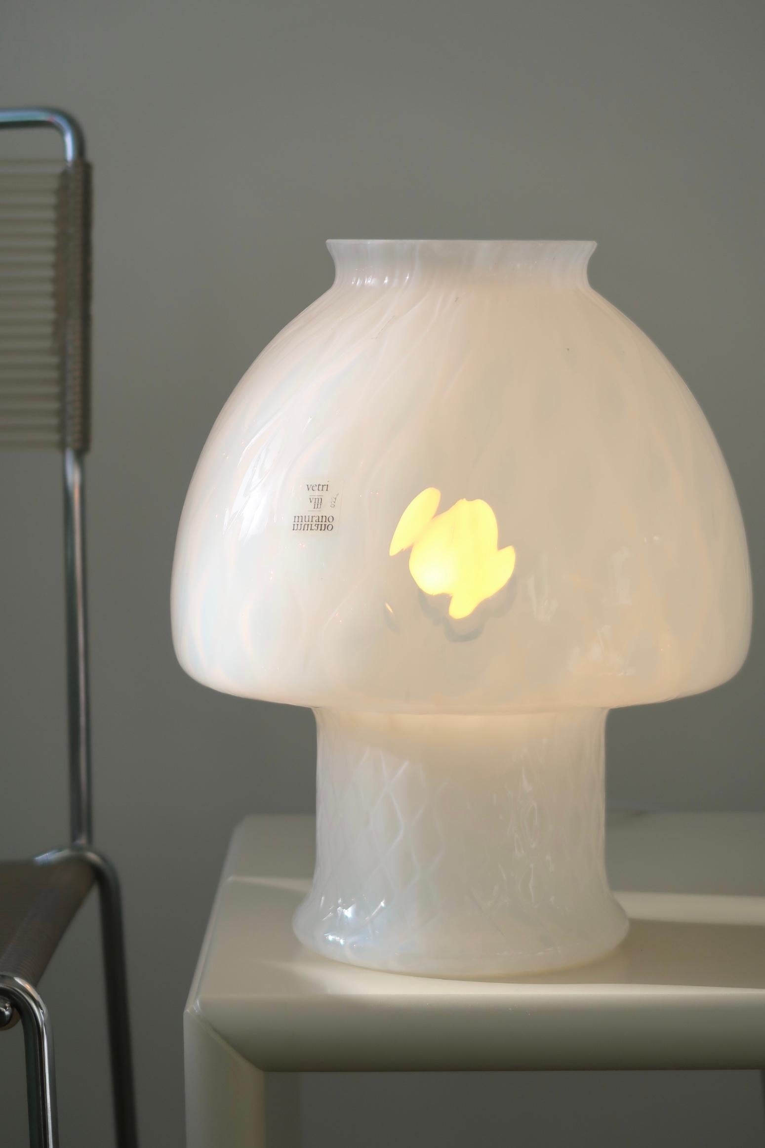 Murano Glass Rare Vintage 1970s Italian Murano Irisdecent White Mushroom Table Lamp Blown For Sale