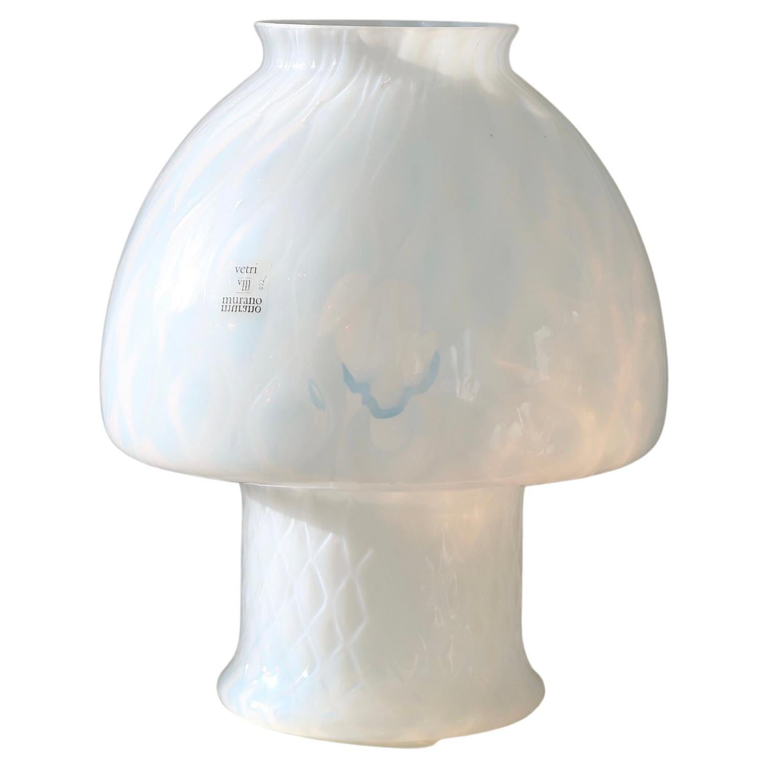 Rare Vintage 1970s Italian Murano Irisdecent White Mushroom Table Lamp Blown For Sale