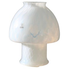 Raro Vintage 1970s Murano Italiano Irisdecente Blanco seta lámpara de mesa soplado