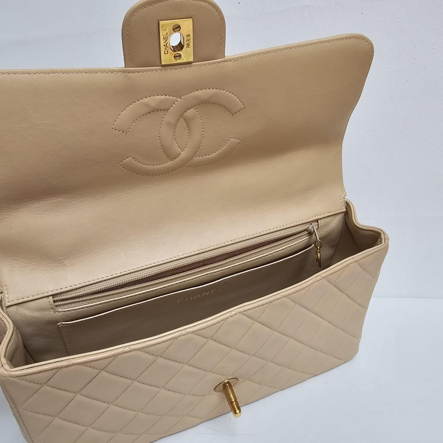Rare Vintage 1990s Beige Lambskin Quilted Twin Bag For Sale 10