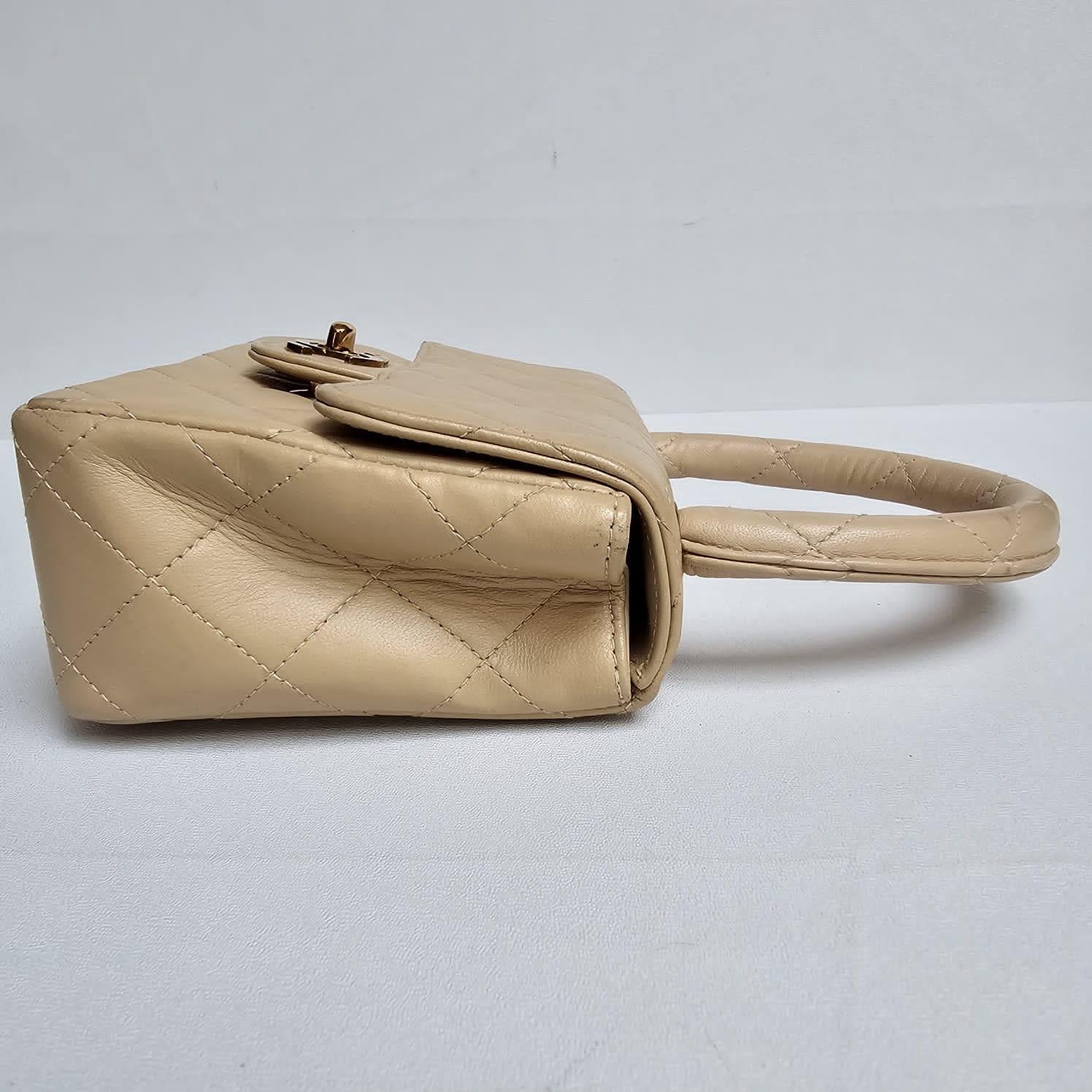 Rare Vintage 1990s Beige Lambskin Quilted Twin Bag For Sale 3