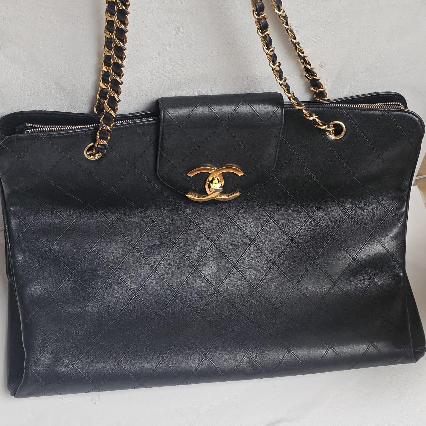 Rare Vintage 1990s Chanel Black Leather Quilted Supermodel XL Tote 7