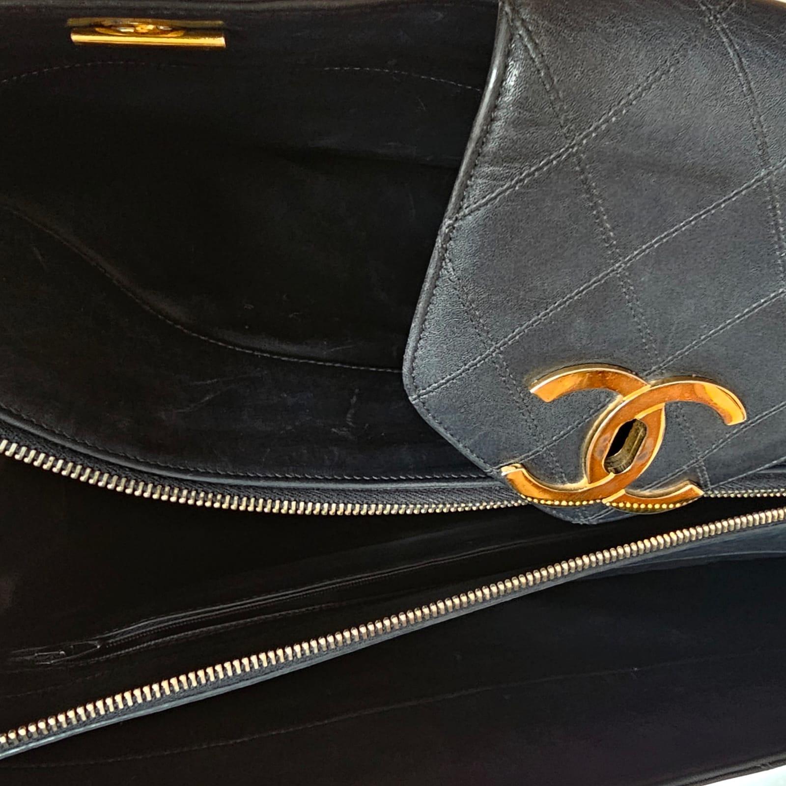 Rare Vintage 1990s Chanel Black Leather Quilted Supermodel XL Tote 10