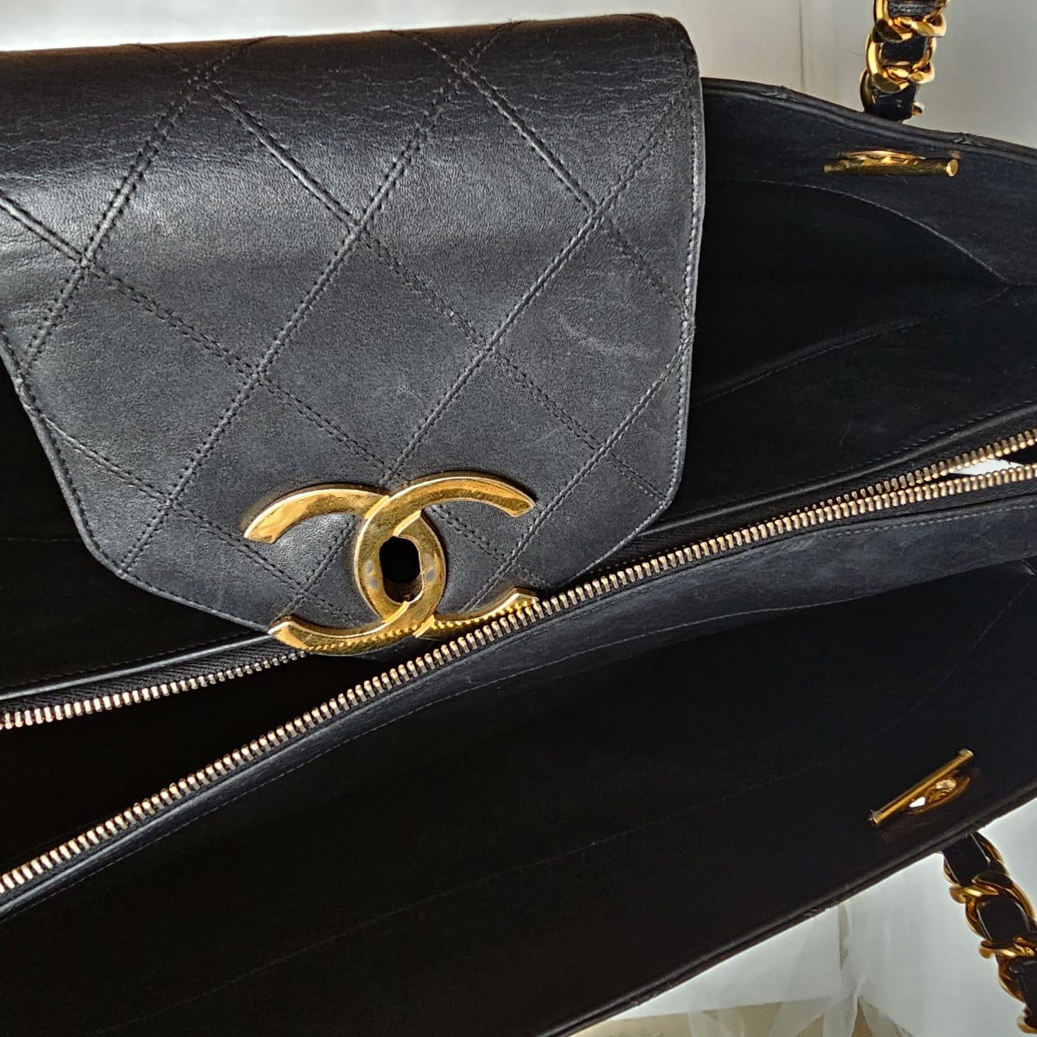 Rare Vintage 1990s Chanel Black Leather Quilted Supermodel XL Tote 14