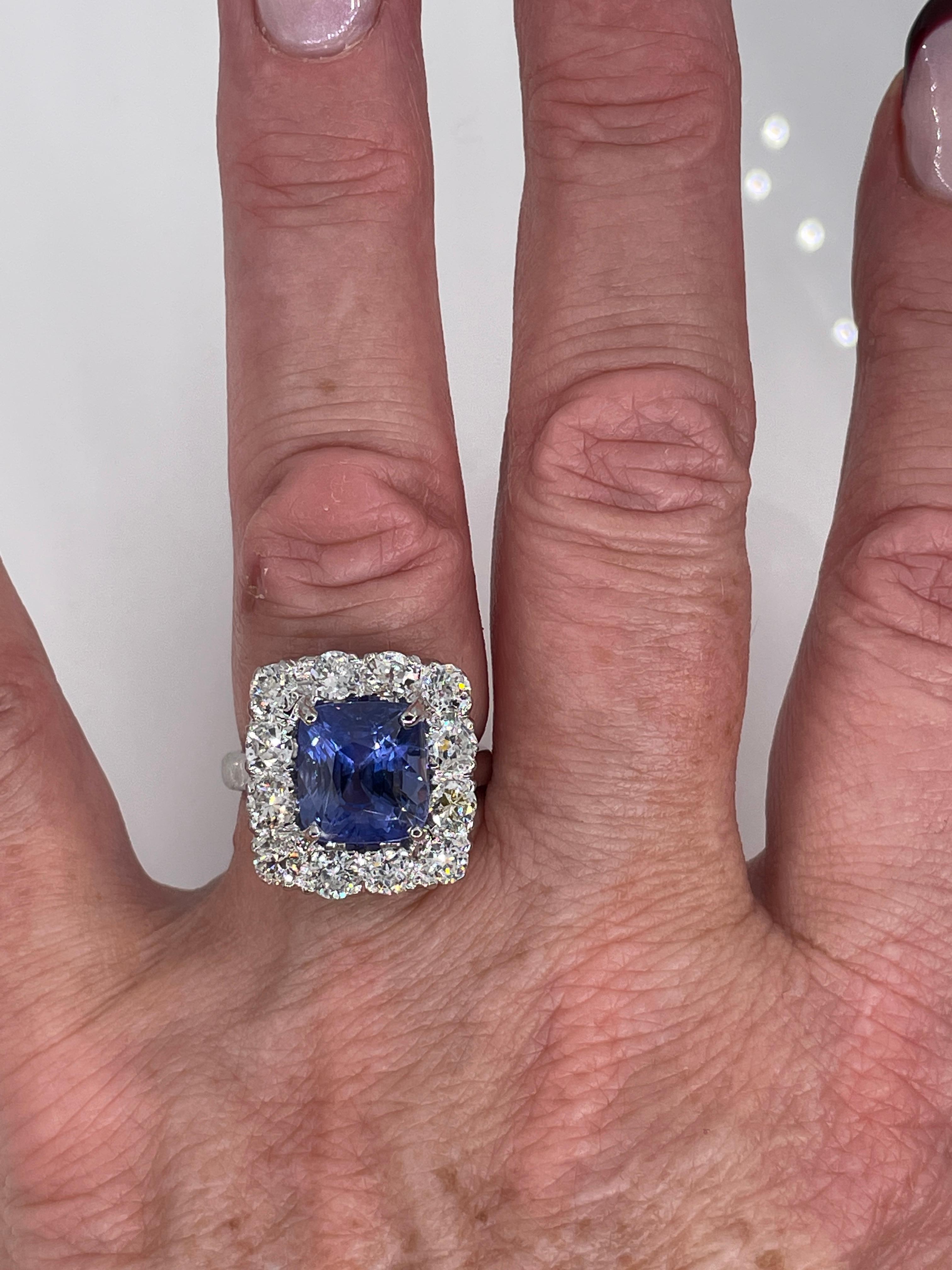 Rare Vintage AGL 8.65CTW Unheated Color-Shift Ceylon Sapphire and Dia 18KWG Ring For Sale 4