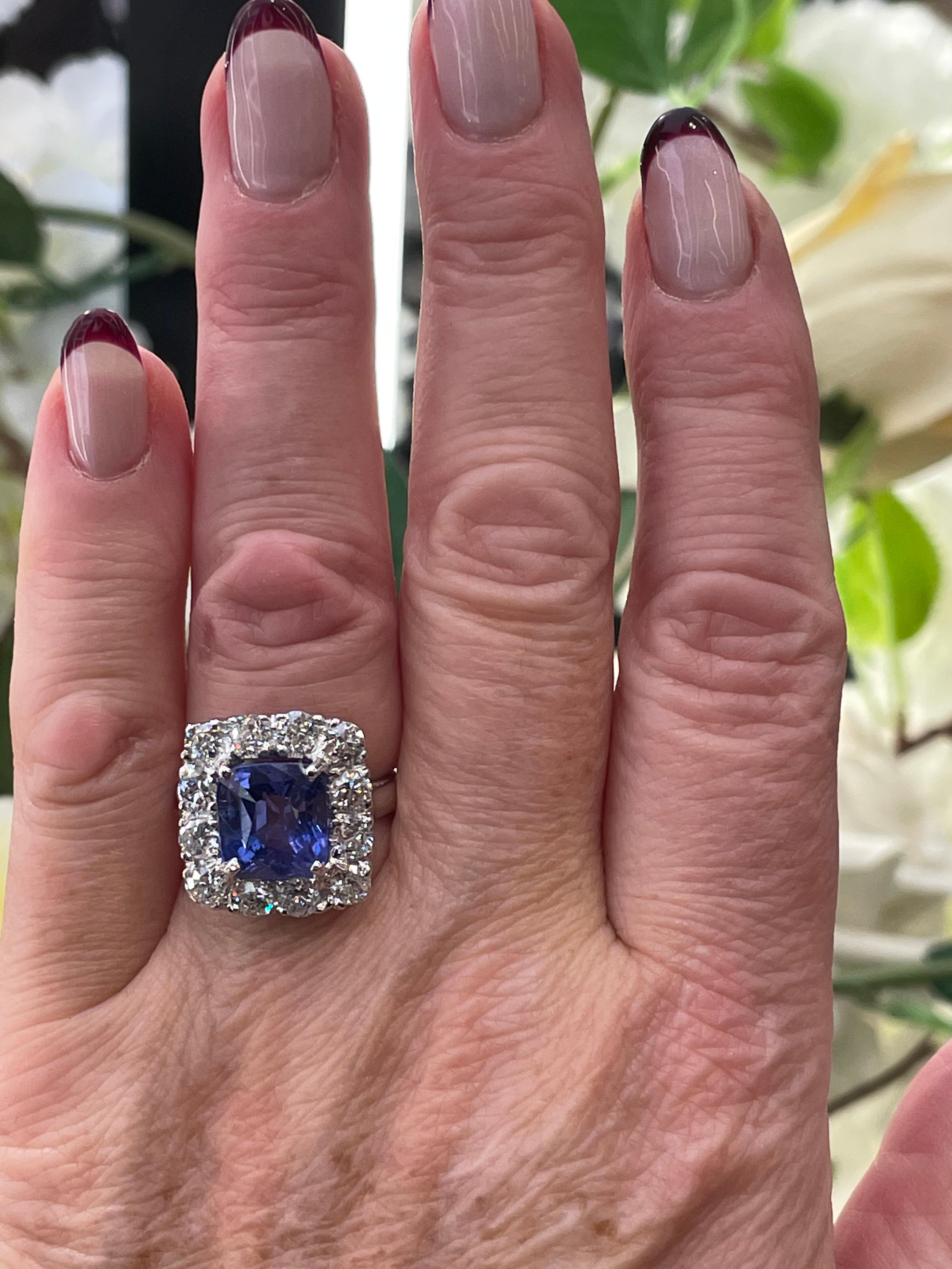 Rare Vintage AGL 8.65CTW Unheated Color-Shift Ceylon Sapphire and Dia 18KWG Ring For Sale 1