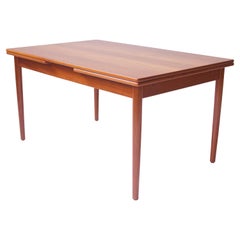 Rara mesa de comedor extensible vintage AT-316 Hans J. Wegner en teca, 1960