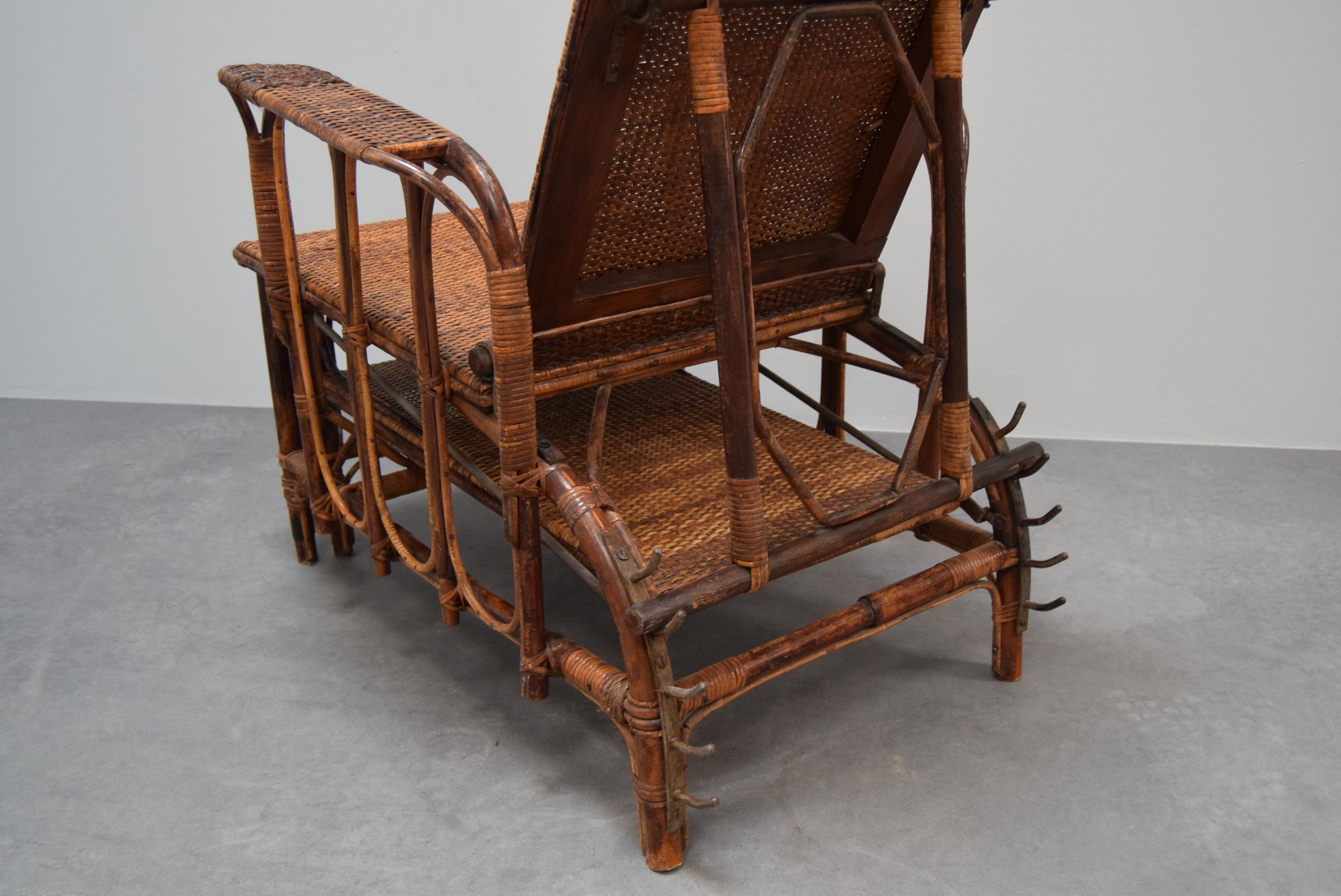 Rare Vintage Bauhaus Rattan & Bamboo Chair with Ottoman by Erich Dieckmann, 1930 For Sale 5