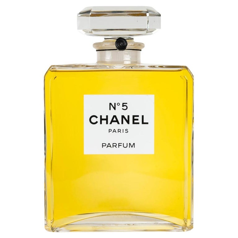 Seltene Vintage-Flasche von Chanel N°5 Parfüm-Extrakt, in Glas, 20. Jahrhundert. im Angebot bei 1stDibs Deutschland