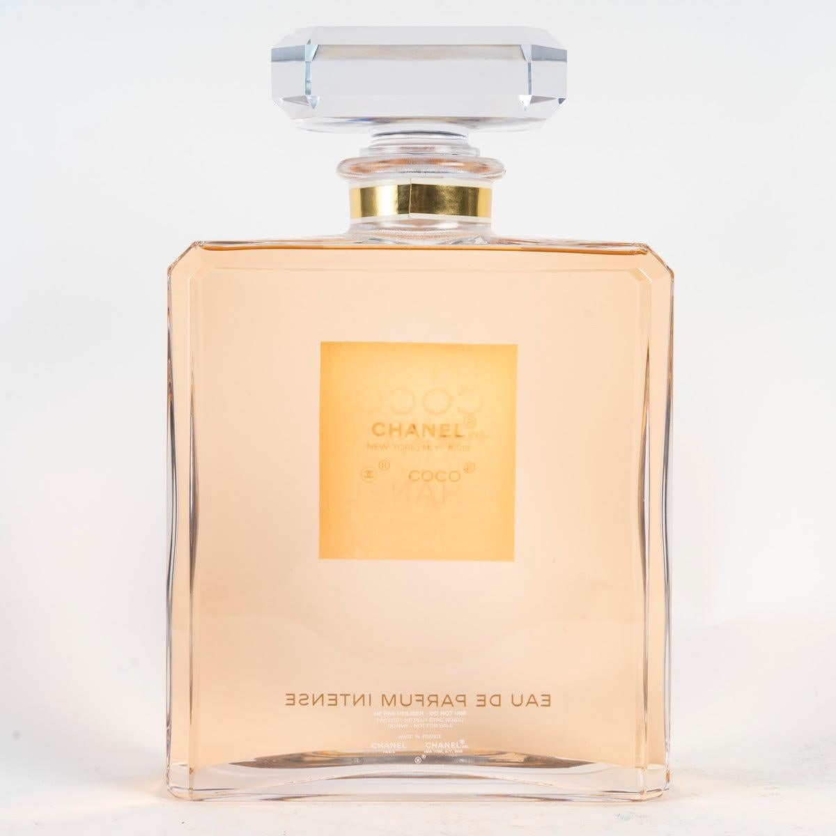 Rare flacon de parfum extract Coco Mademoiselle, Chanel, 20ème siècle en vente 1