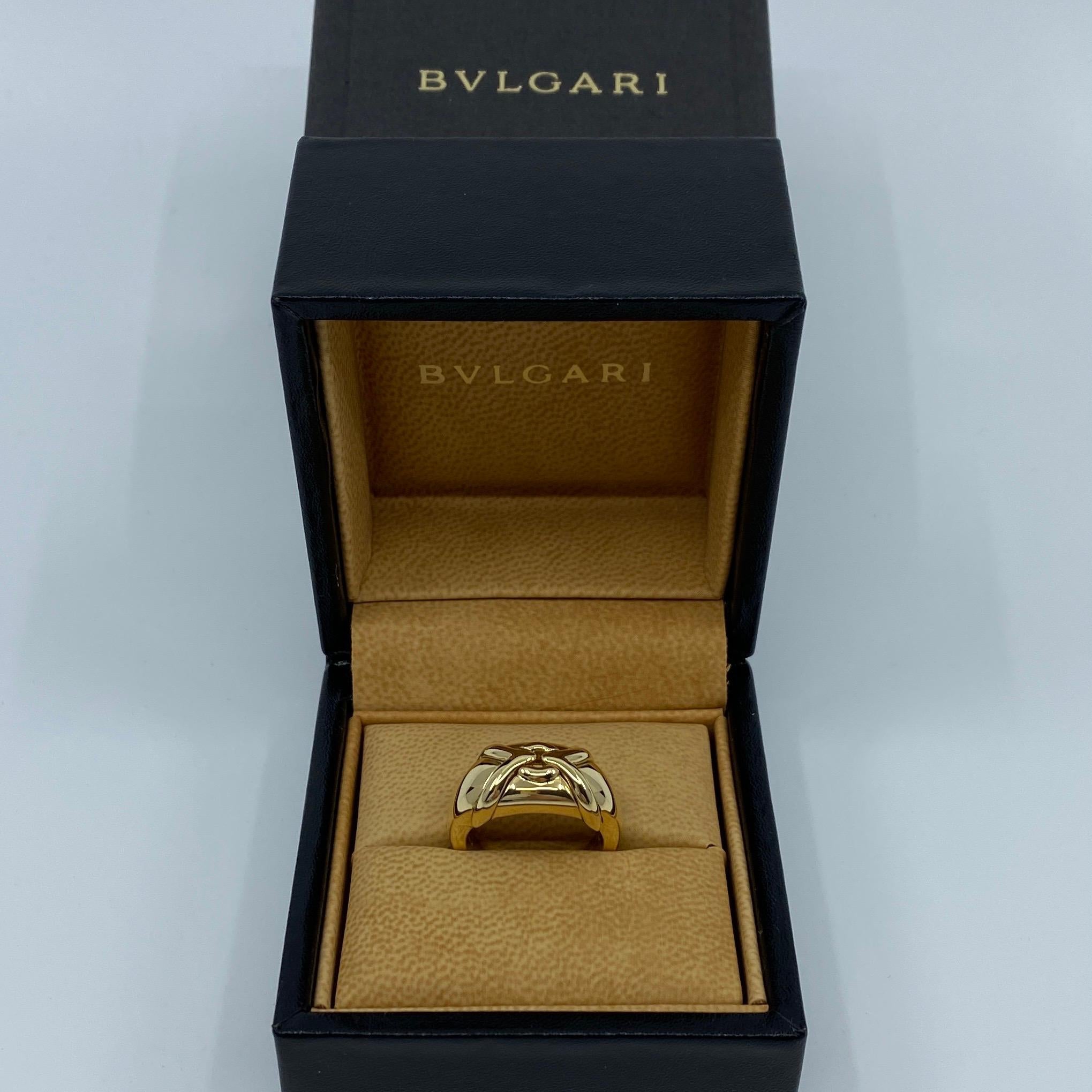 Rare Vintage Bulgari Bvlgari 18 Karat Yellow Gold Bold Designer Fashion Ring In Excellent Condition In Birmingham, GB