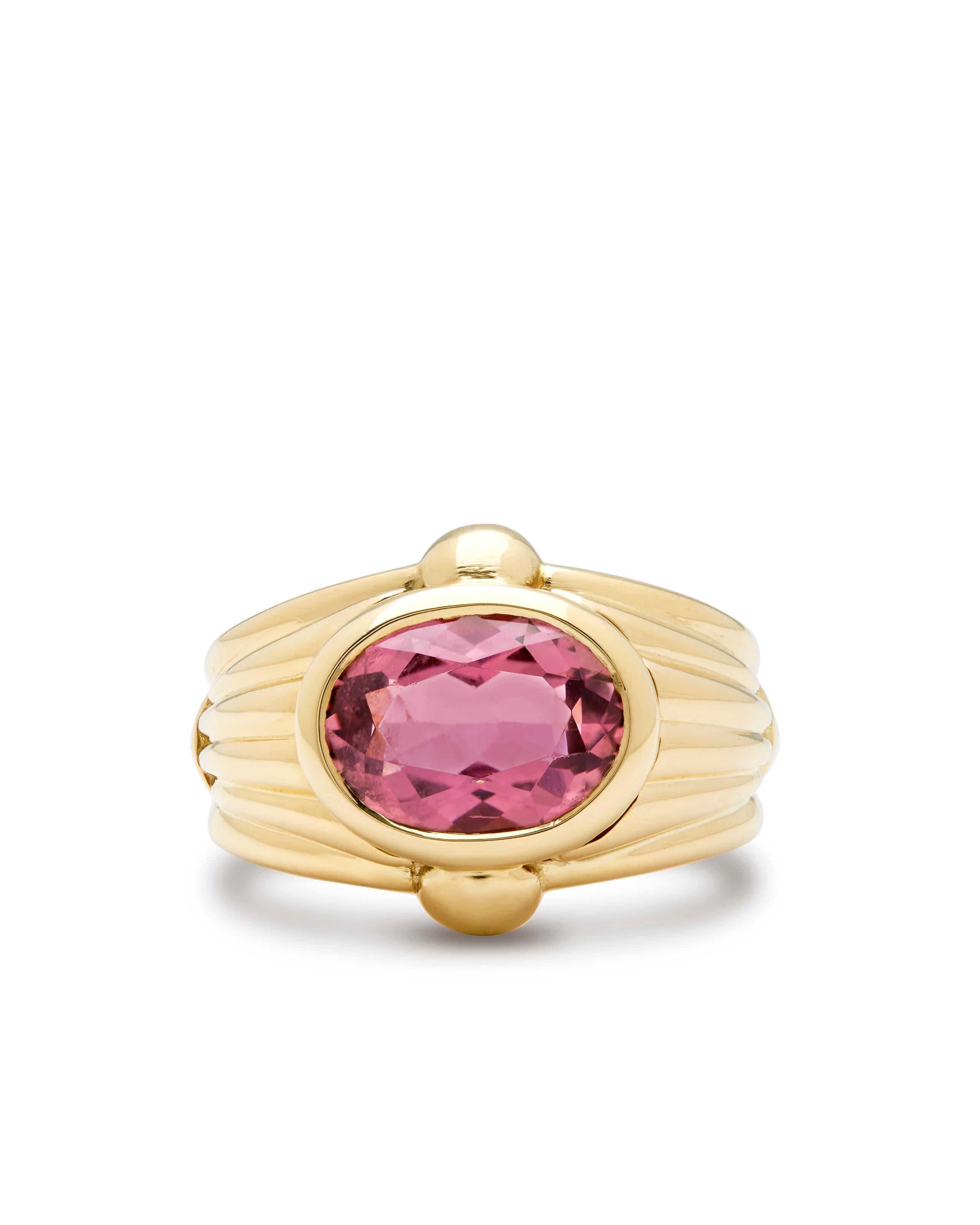 Contemporary Rare Vintage Bulgari pink Tourmaline ring Circa 1980s For Sale