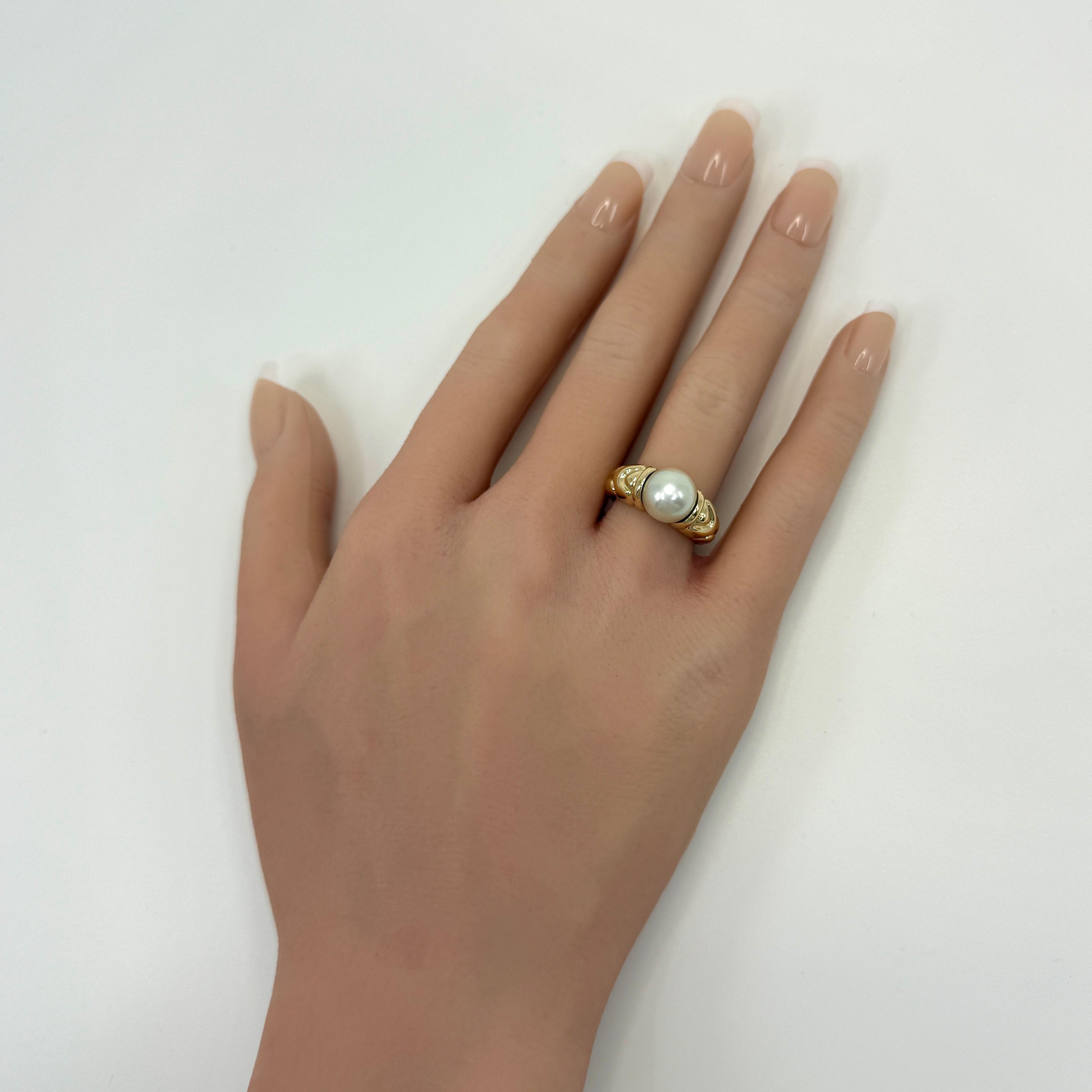 Raro anello vintage Bvlgari Passo Doppio 9,1 mm con perla bianca e oro giallo 18k EU51 in vendita 4