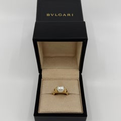 Rare Vintage Bvlgari Passo Doppio 9mm White Pearl 18k Yellow Gold Ring EU49