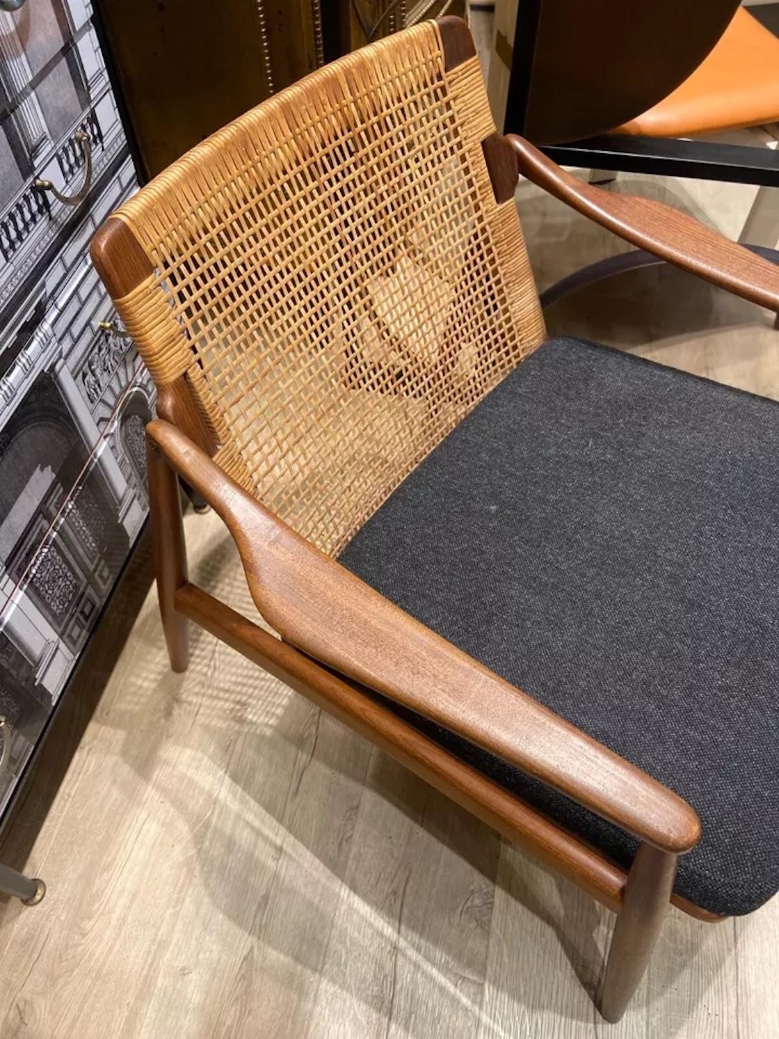 Seltener Vintage-Sessel aus Rohr und Teakholz von Hartmut Lohmeyer Wilkham, 1950er Jahre (Dänisch)