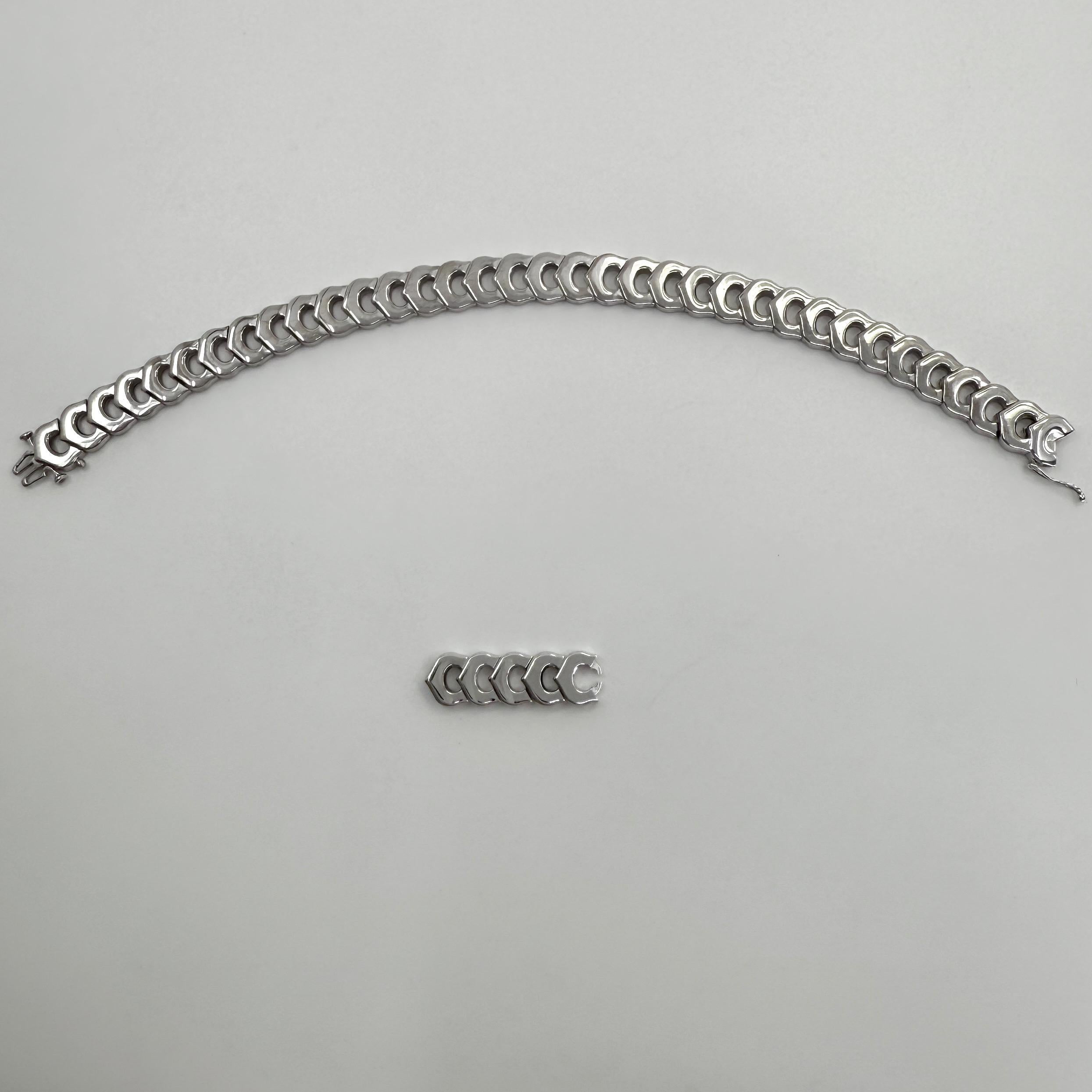 Cartier C De Cartier Bracelet vintage rare à maillons en or blanc 18 carats avec boîte et maillons en vente 5