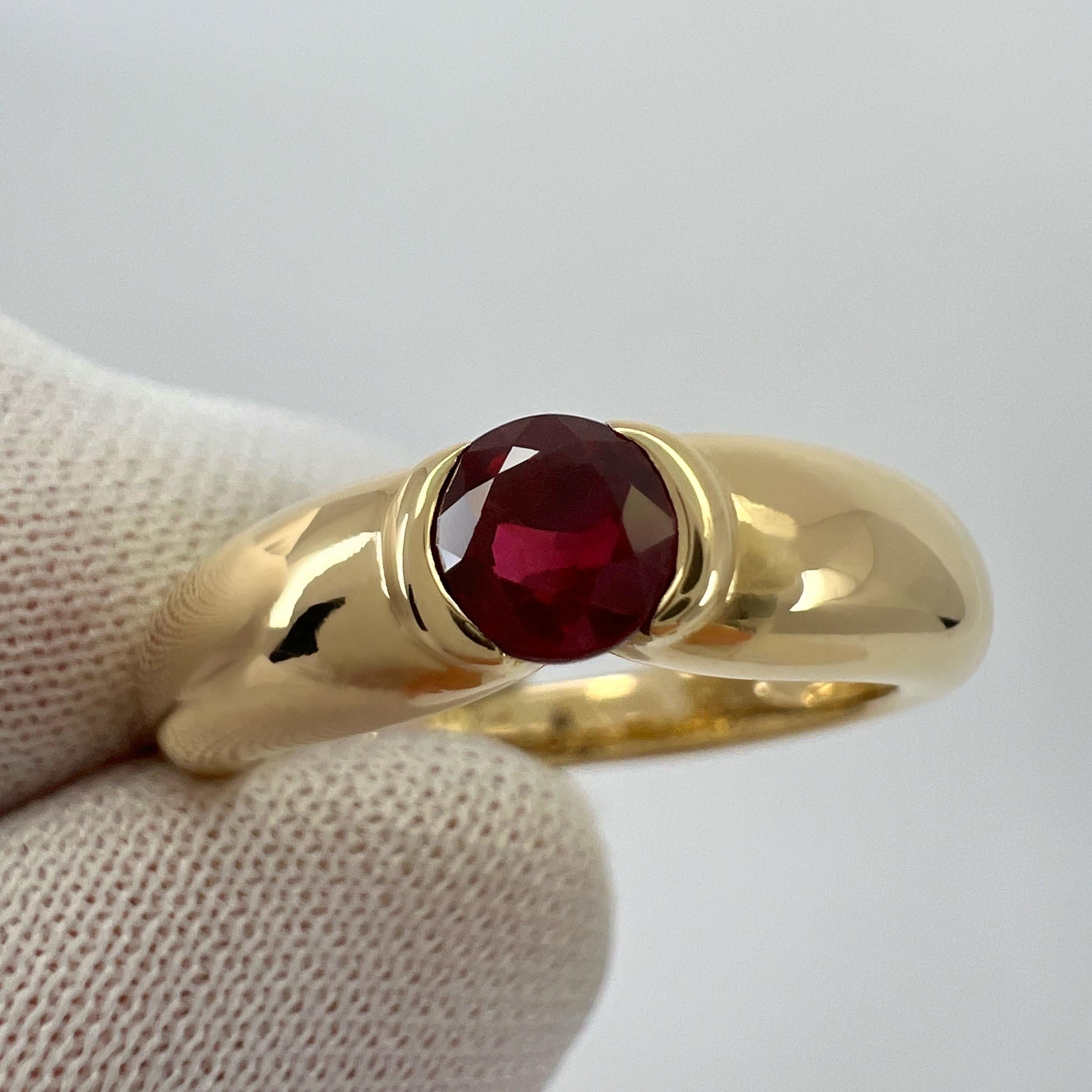 Rare Vintage Cartier Deep Red Ruby Round Cut 18k Yellow Gold Solitaire Ring 51 For Sale 2