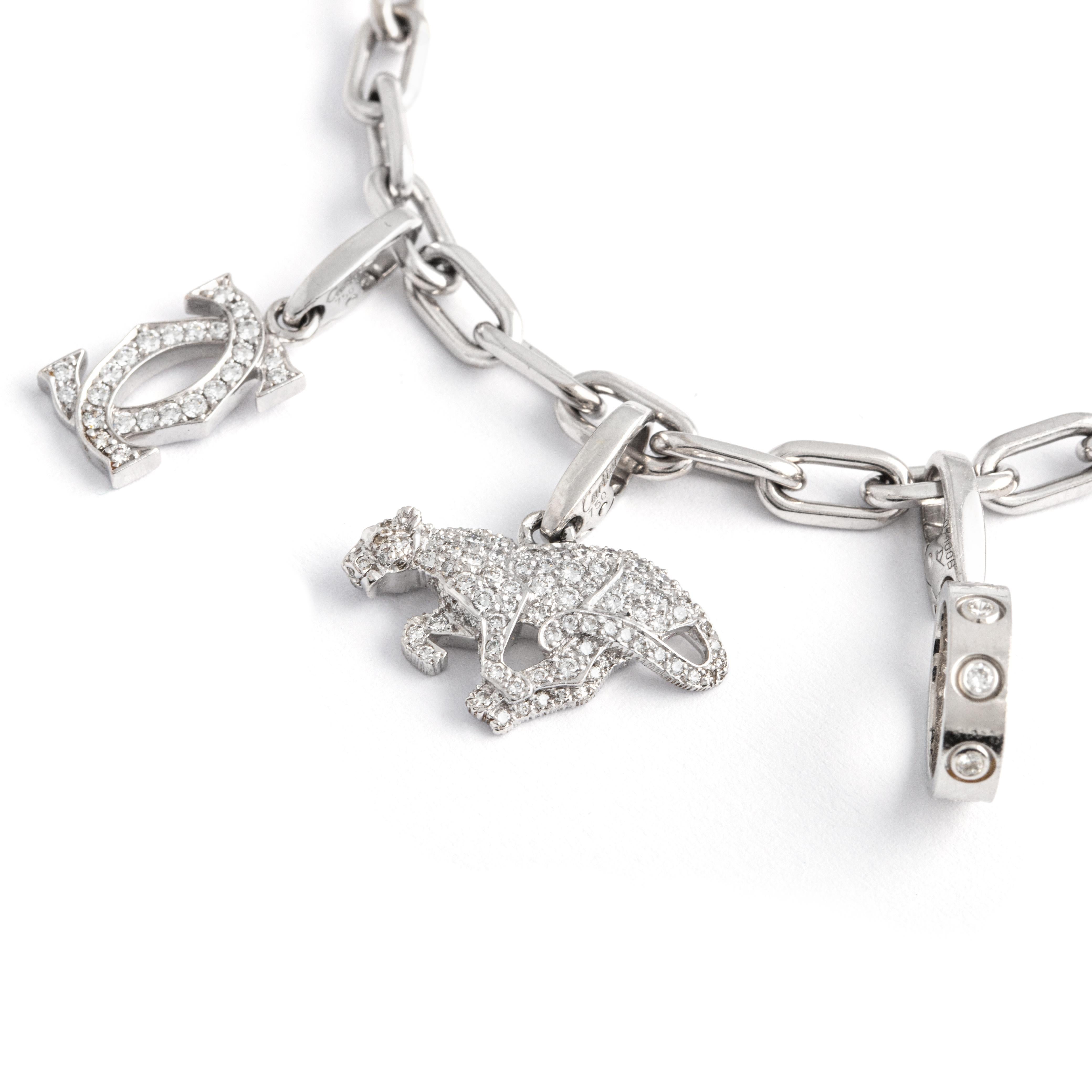Cartier Bracelet à breloques rare en or blanc 18 carats serti de diamants en vente 1