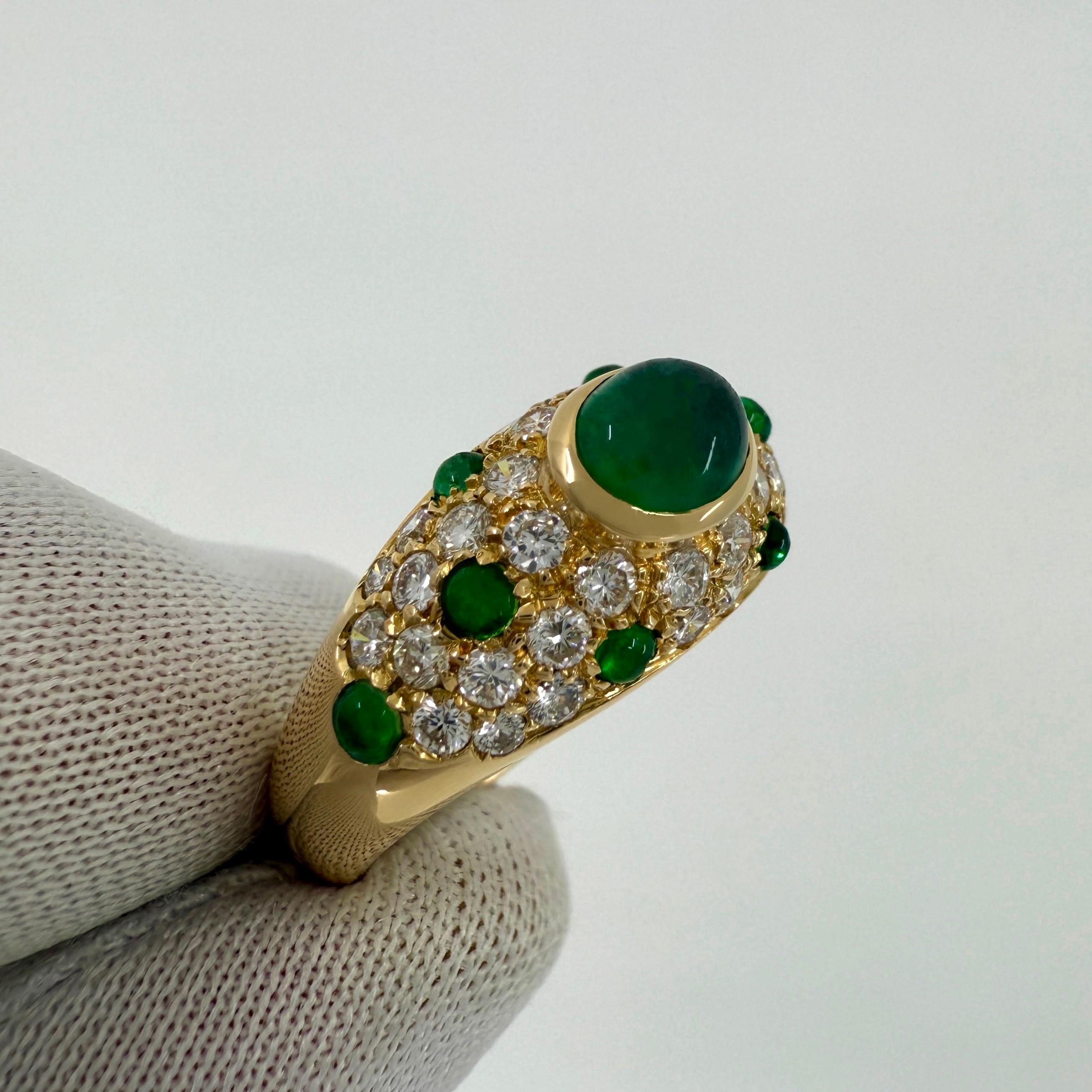 Raro Anillo Vintage Cartier Esmeralda y Diamante Mimi Cabujón Ovalado de Oro Amarillo de 18k en venta 6