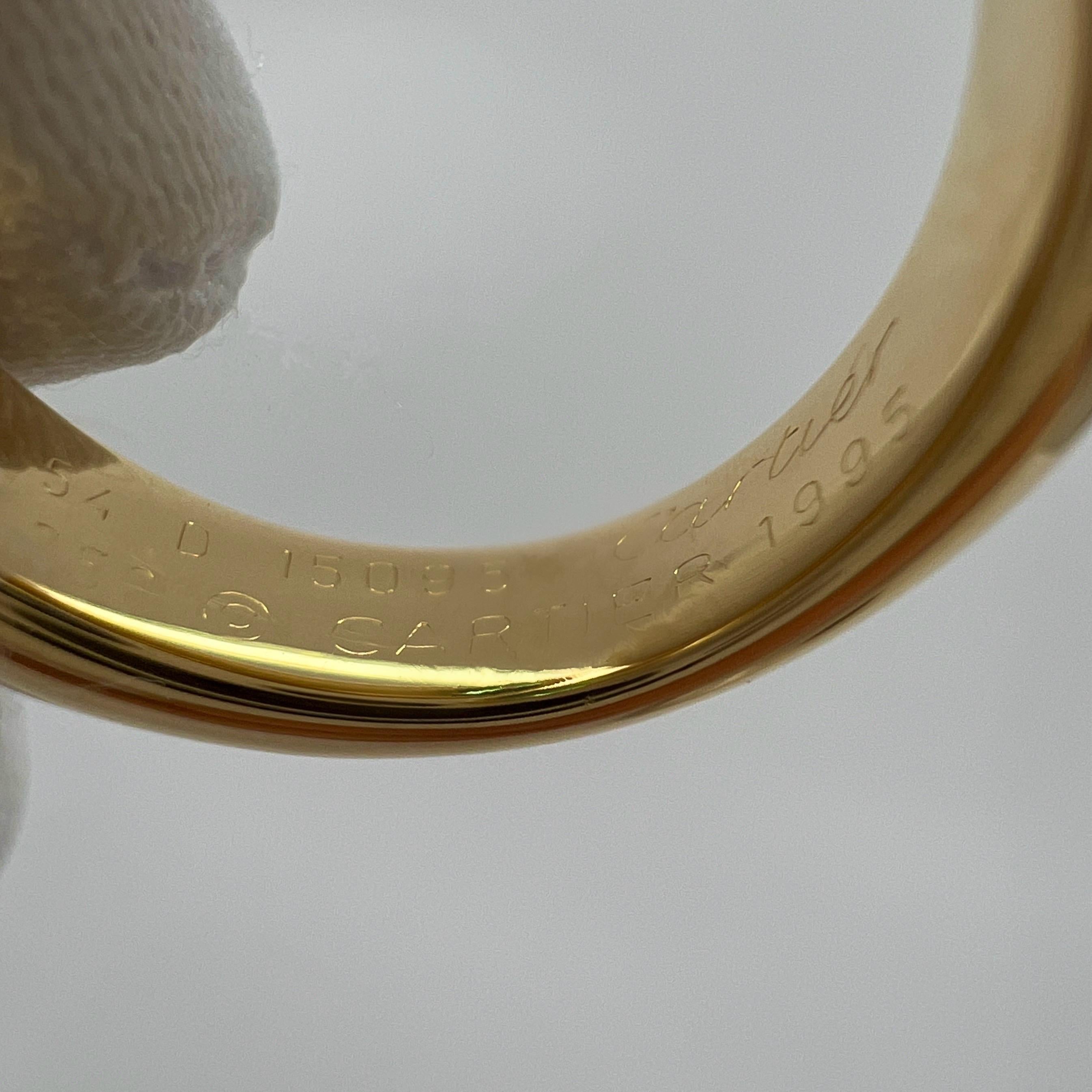 Rare Vintage Cartier Green Emerald Ellipse Oval Cut 18k Gold Bypass Split Ring In Excellent Condition In Birmingham, GB