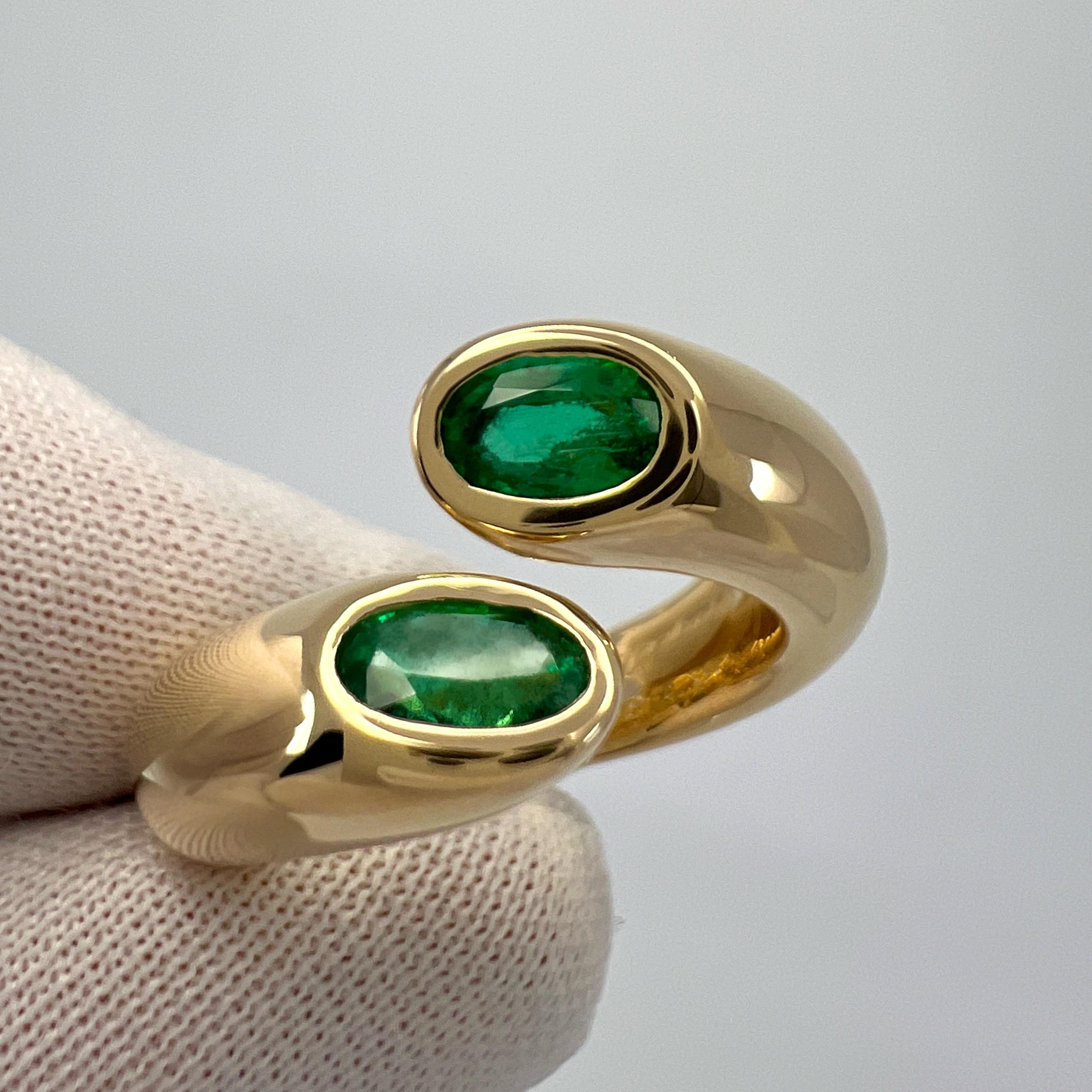 Rare Vintage Cartier Green Emerald Ellipse Oval Cut 18k Gold Bypass Split Ring J In Excellent Condition In Birmingham, GB