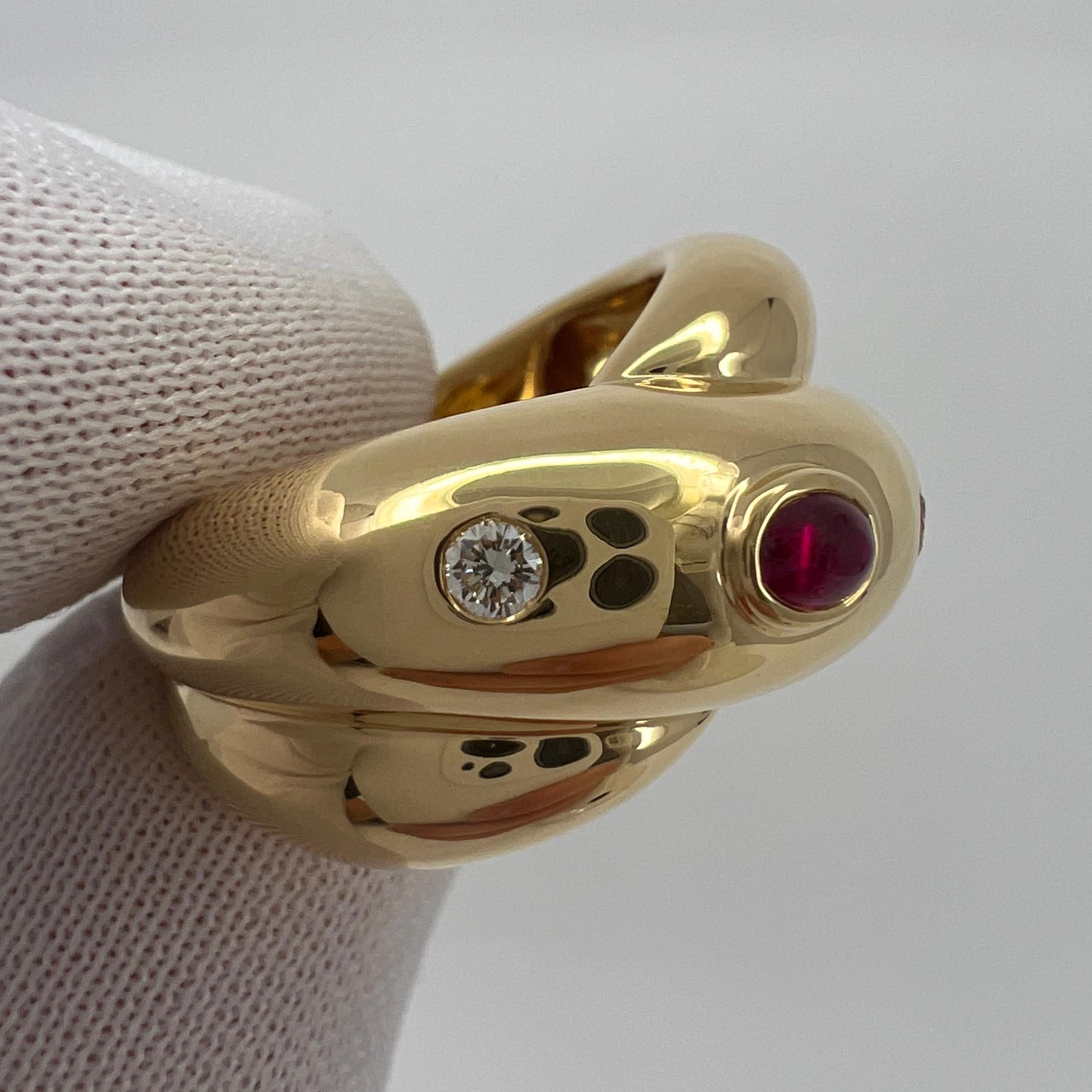 Rare Vintage Cartier Ruby Diamond Corize Oval Cabochon 18k Yellow Gold Dome Ring For Sale 4