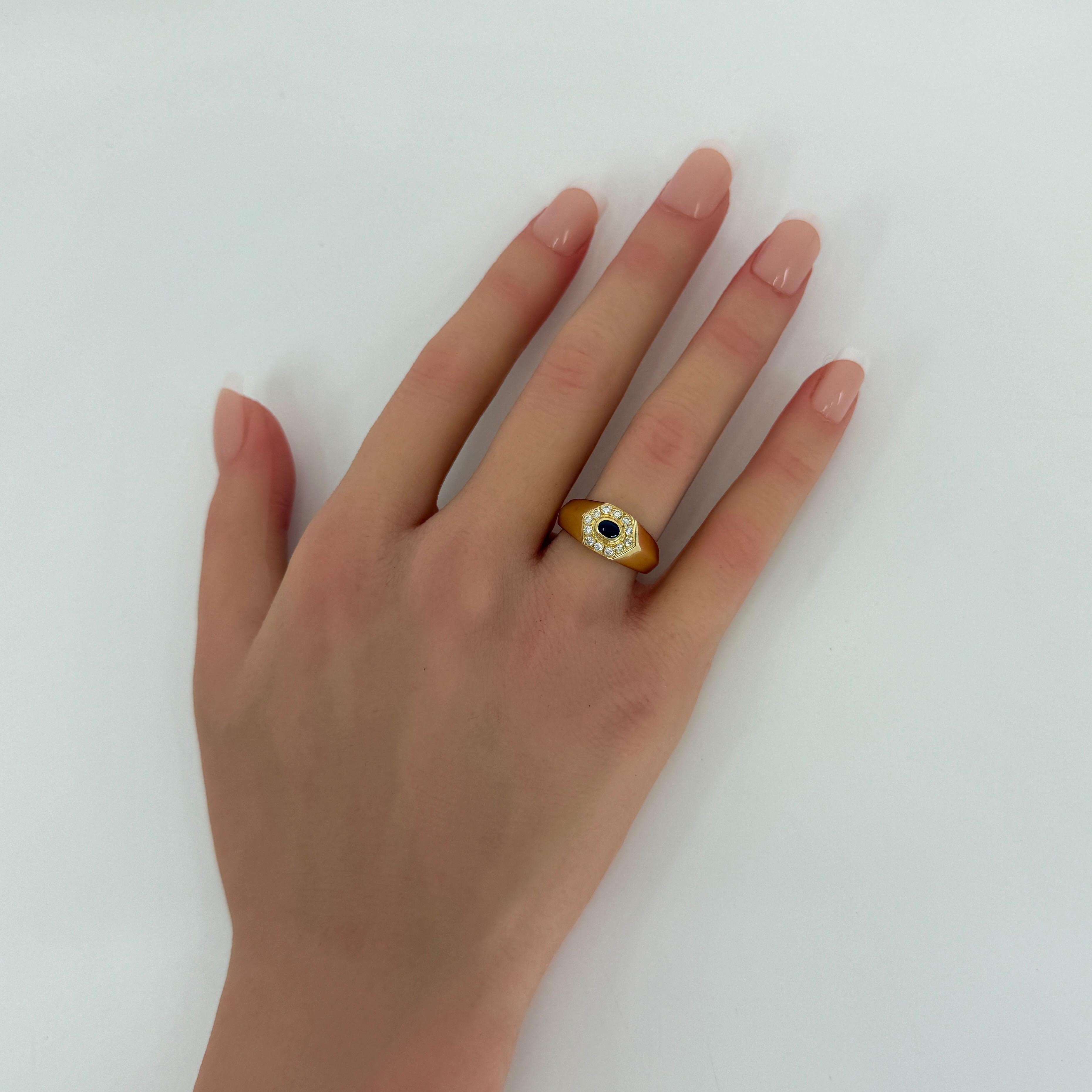 Rare Vintage Cartier Sapphire Diamond Mimi 18k Gold Hexagonal Signet Style Ring For Sale 4