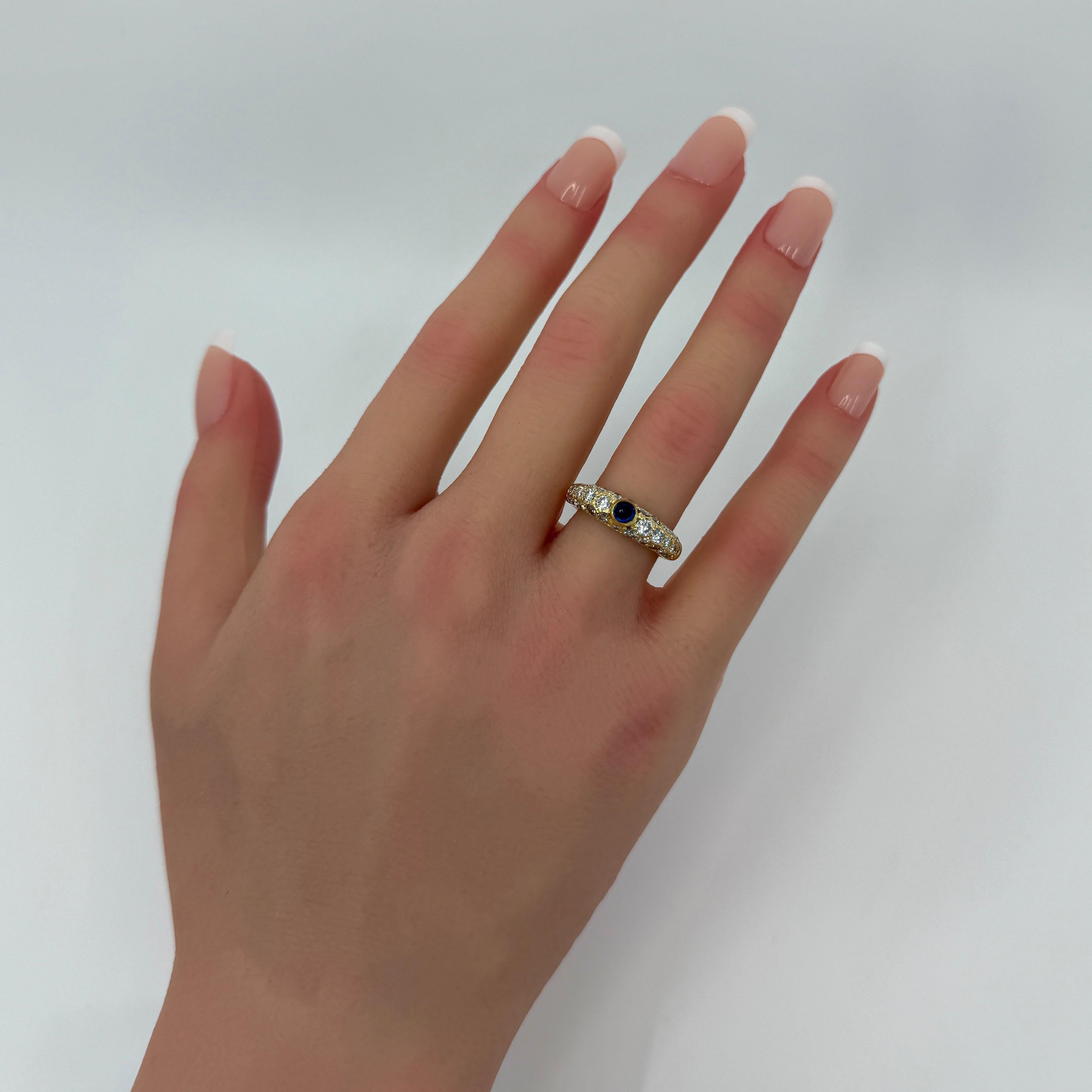 Women's or Men's Rare Vintage Cartier Sapphire Diamond Mimi 18k Yellow Gold Round Cabochon Ring