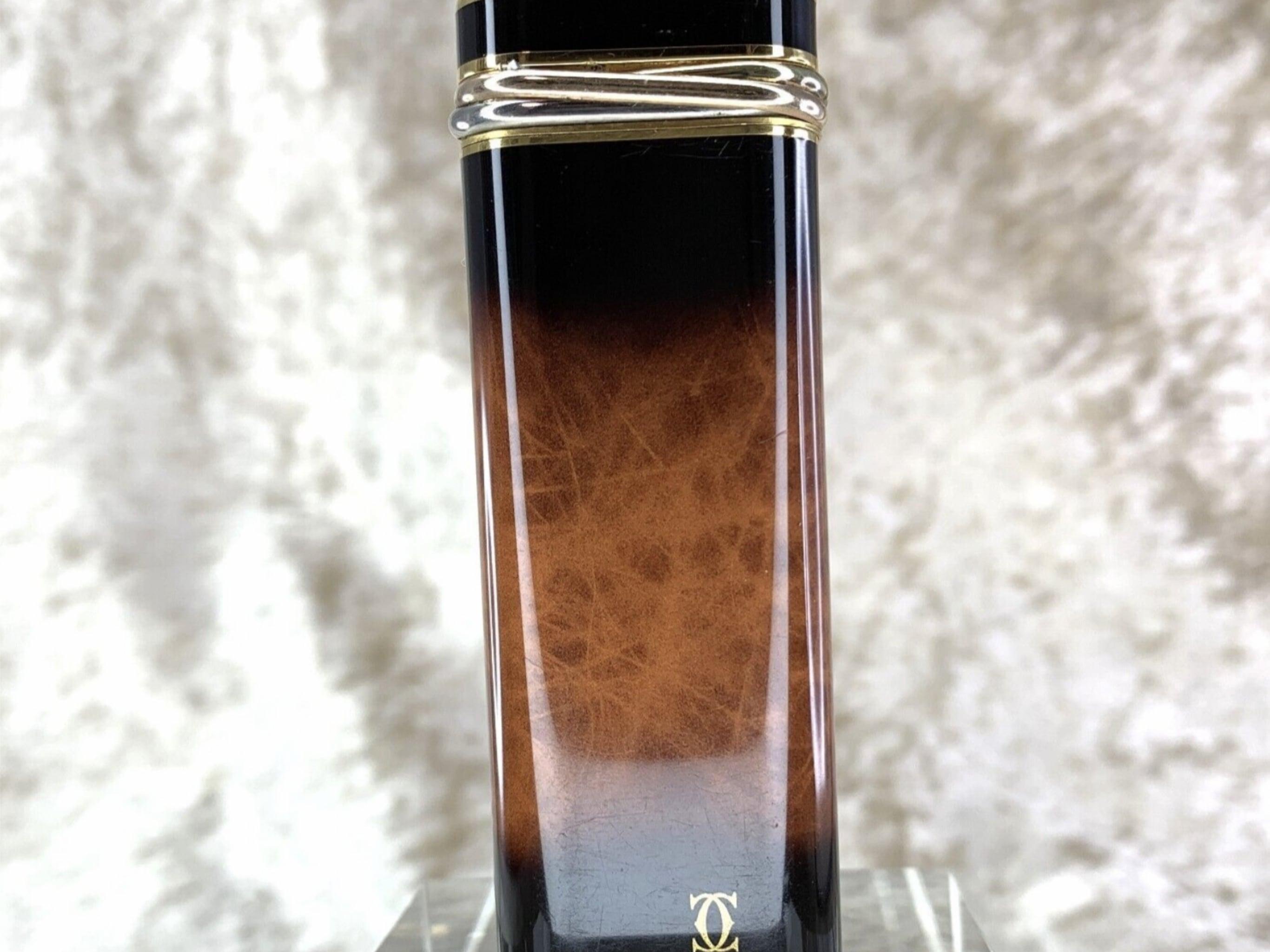 Cartier Circa 80s Vintage “Trinity” Brown Flame Lacquer 18k Gold Plated Lighter For Sale 4