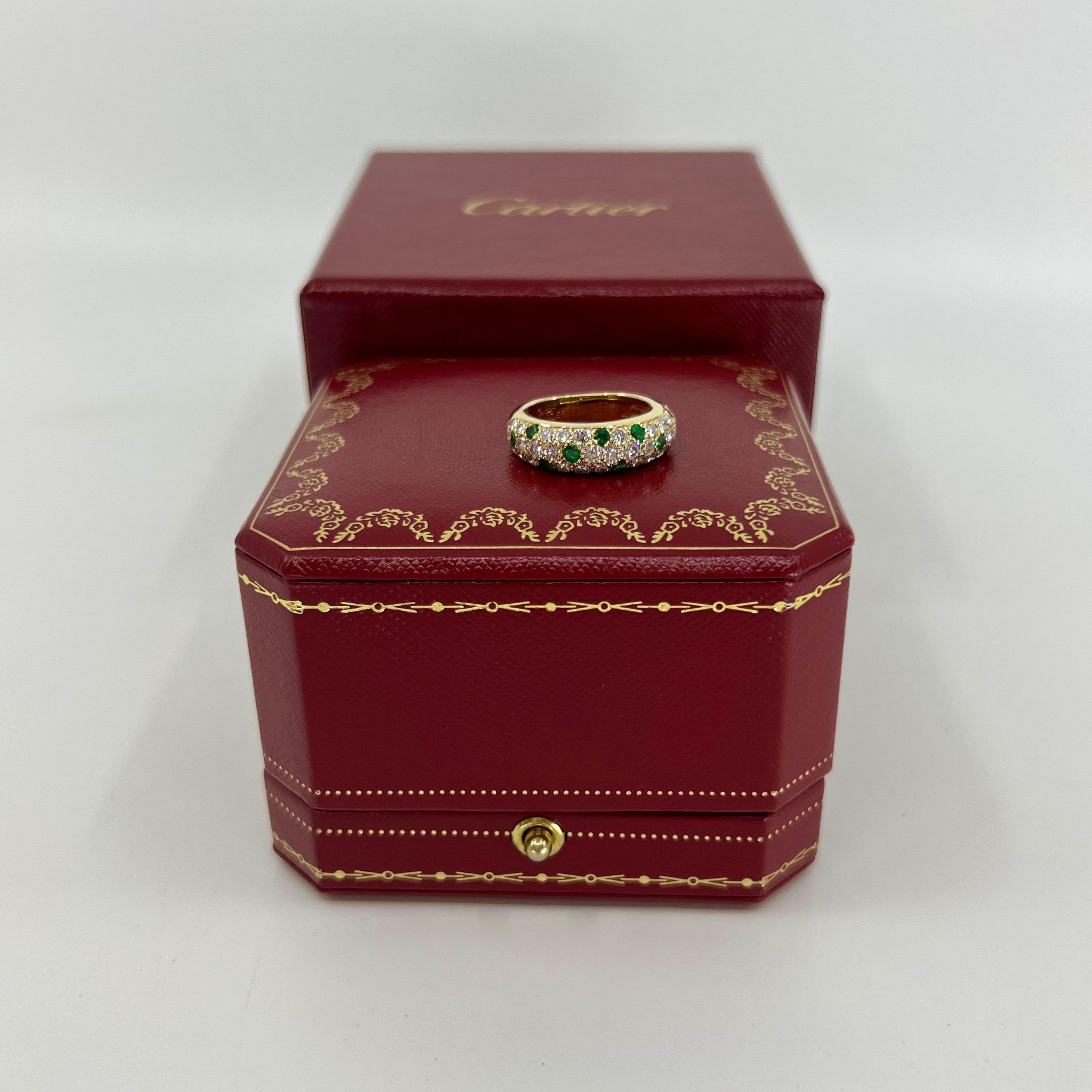 Rare Vintage Cartier Vivid Green Emerald Diamond 18k Yellow Gold Band Dome Ring In Excellent Condition In Birmingham, GB