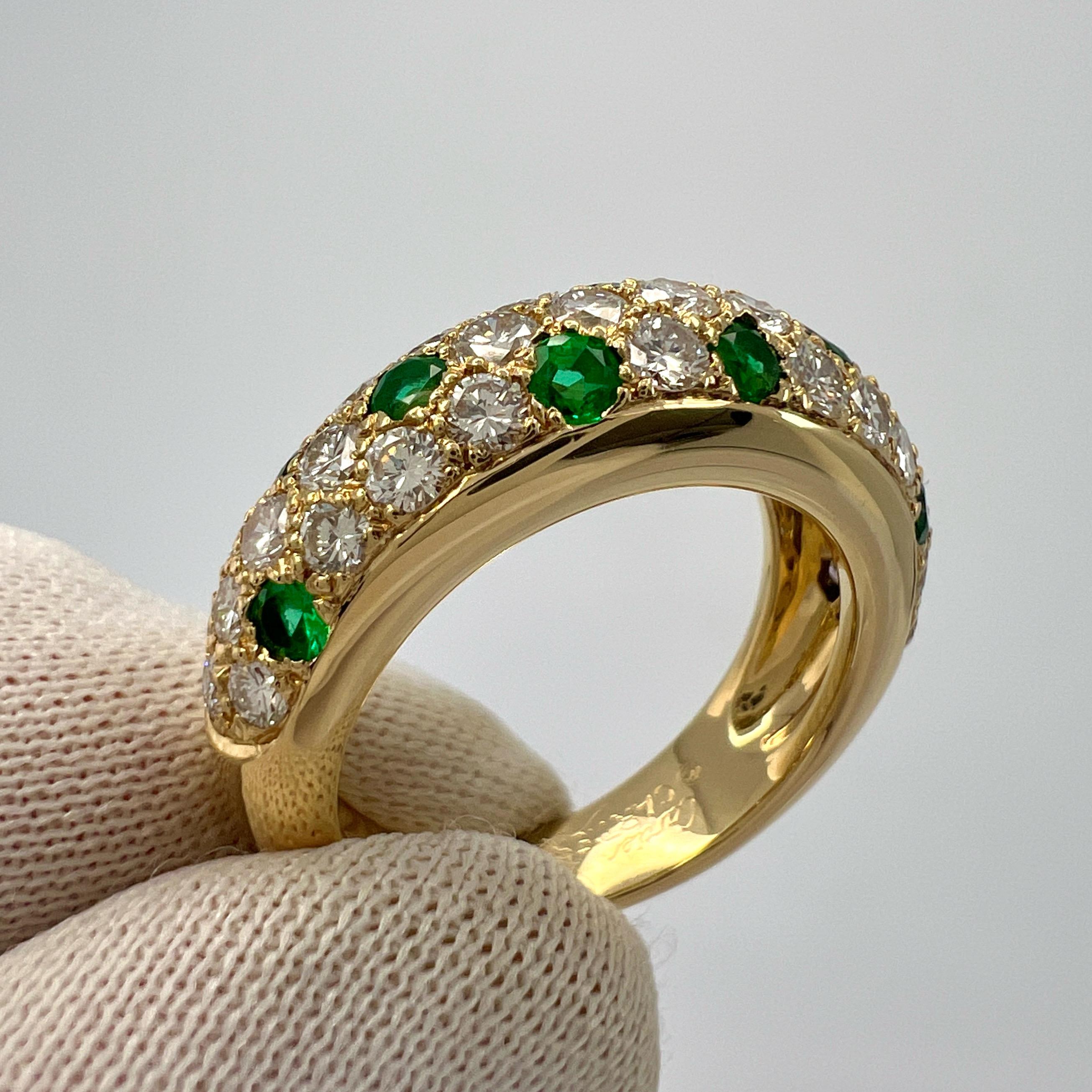Rare Vintage Cartier Vivid Green Emerald Diamond 18k Yellow Gold Band Dome Ring 3