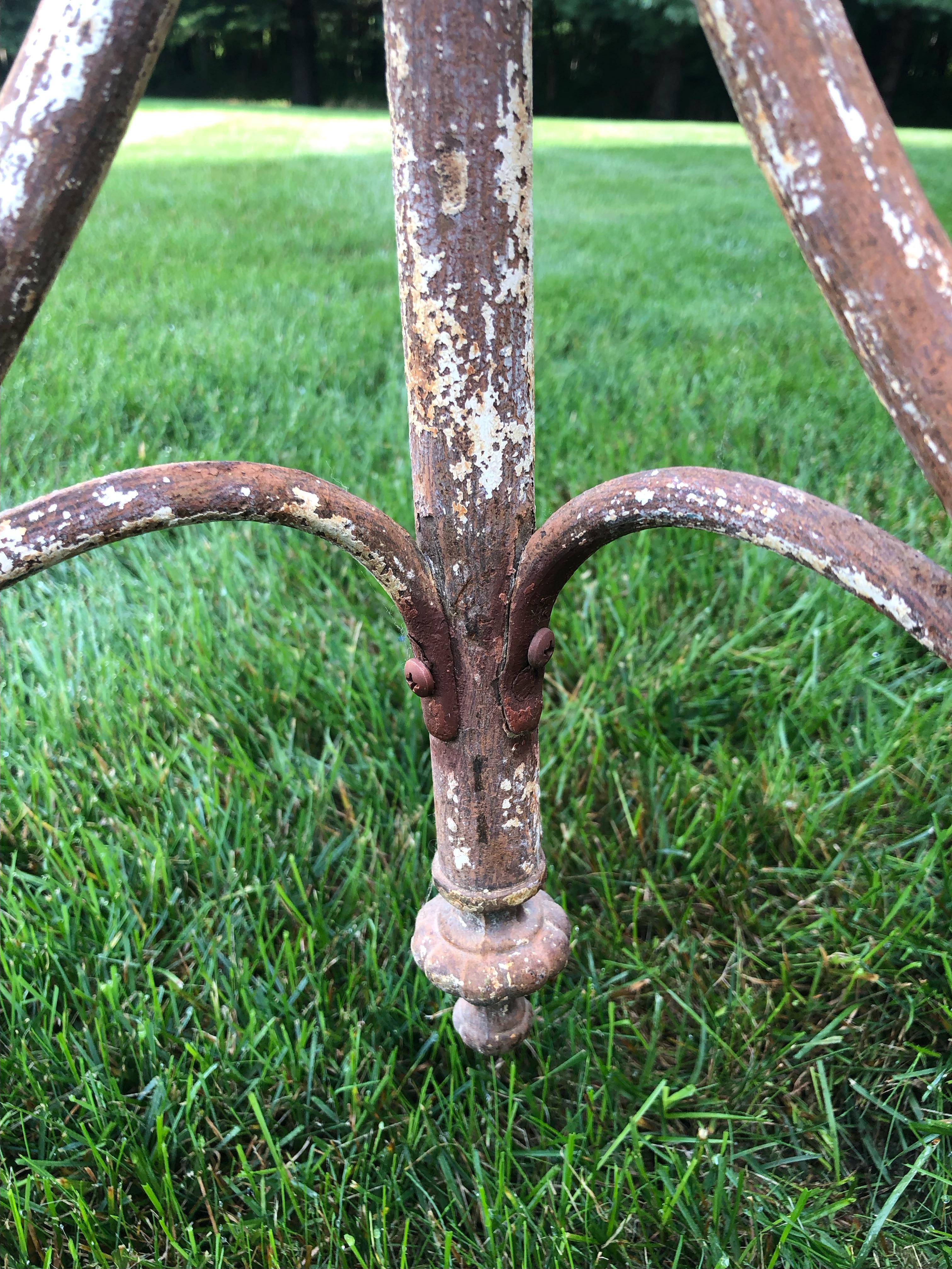 Rare Vintage Cast Iron Coat Rack from Budapest In Distressed Condition For Sale In Hopewell, NJ