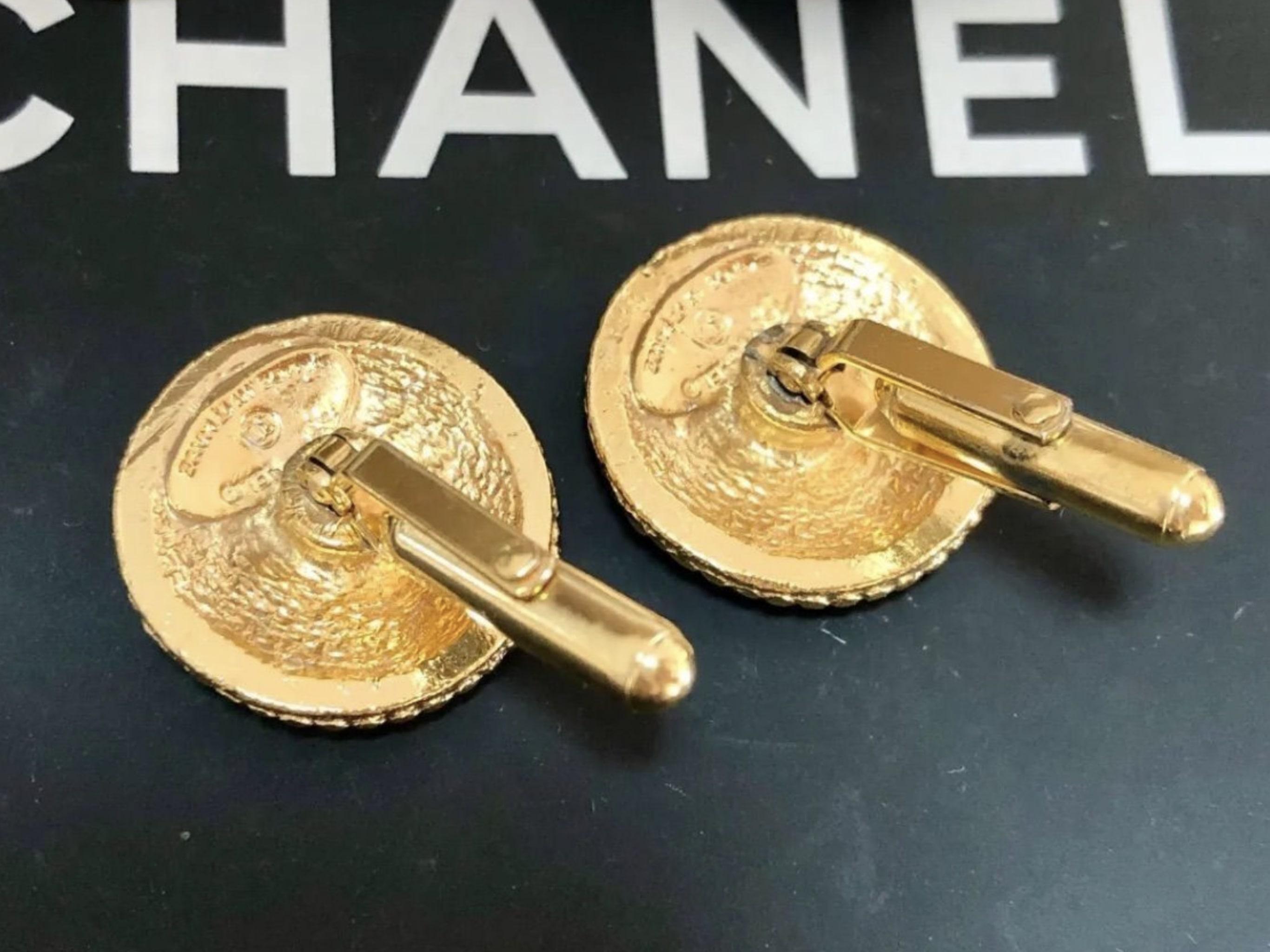 Rare Vintage Chanel Cufflinks Coco Mark Gold For Sale at 1stDibs coco