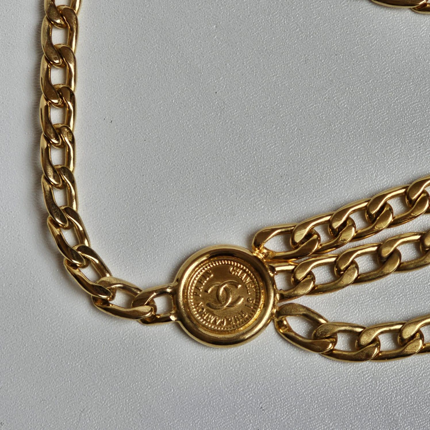 Rare Vintage Chanel Gold Layered Medallion Chain Belt 6
