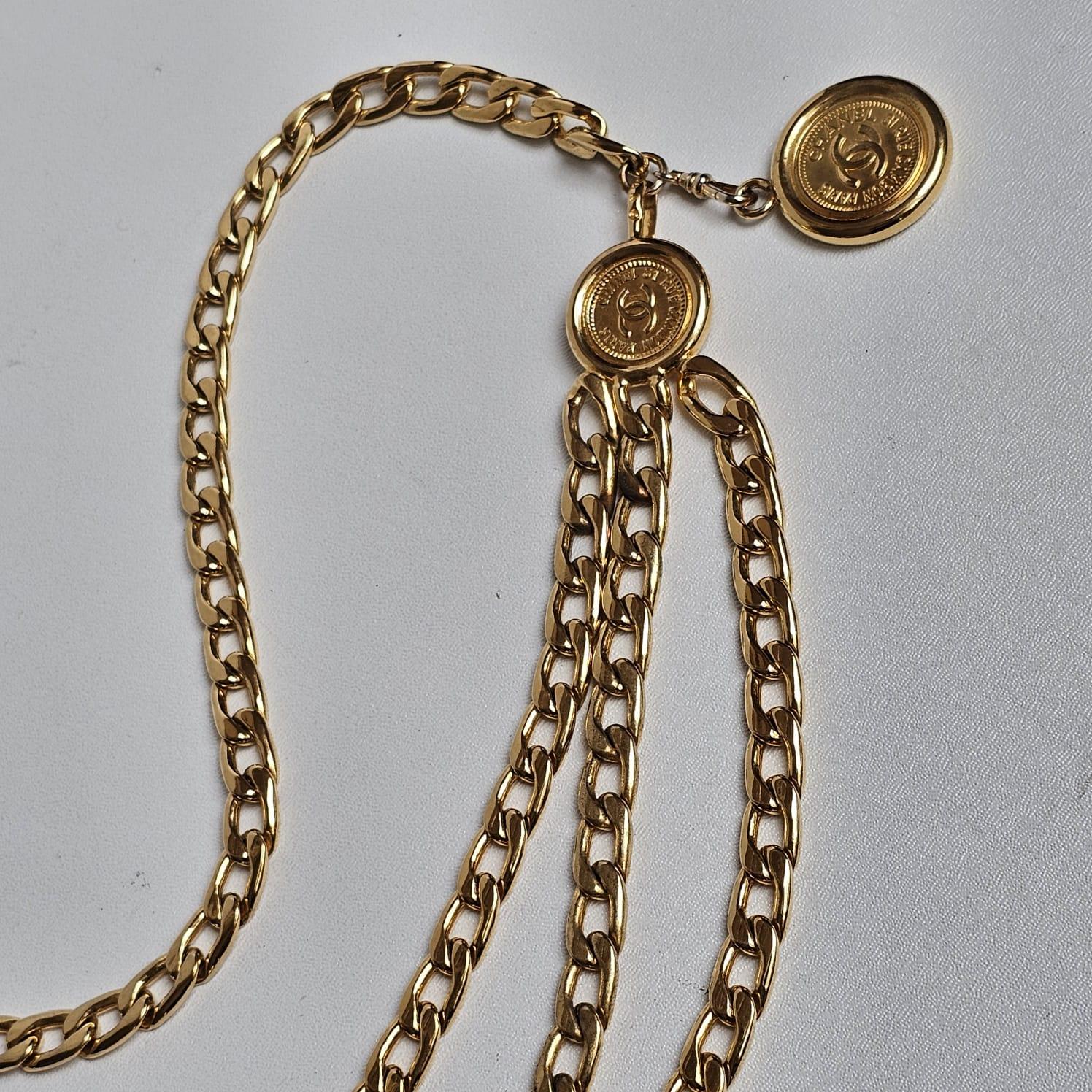 Rare Vintage Chanel Gold Layered Medallion Chain Belt 3