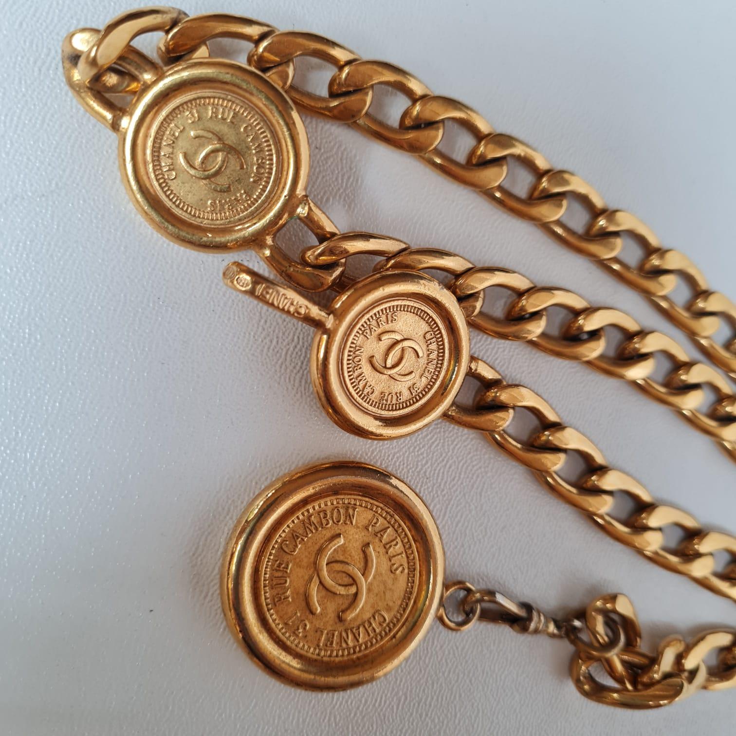 Beautiful and rare vintage chanel coin chain belt in gold. Great condition overall. Light rubbing marks, but overall still in great condition. Length is 95cm. Belt only.