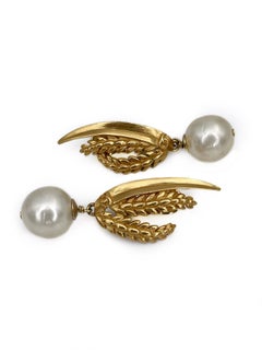 Rare Vintage Chanel Gold Tone Rice Motif Faux Pearl Dangle Clip on Earrings