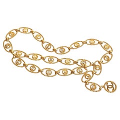 Rare Vintage Chanel Oval Twist Coco Mark CC Belt