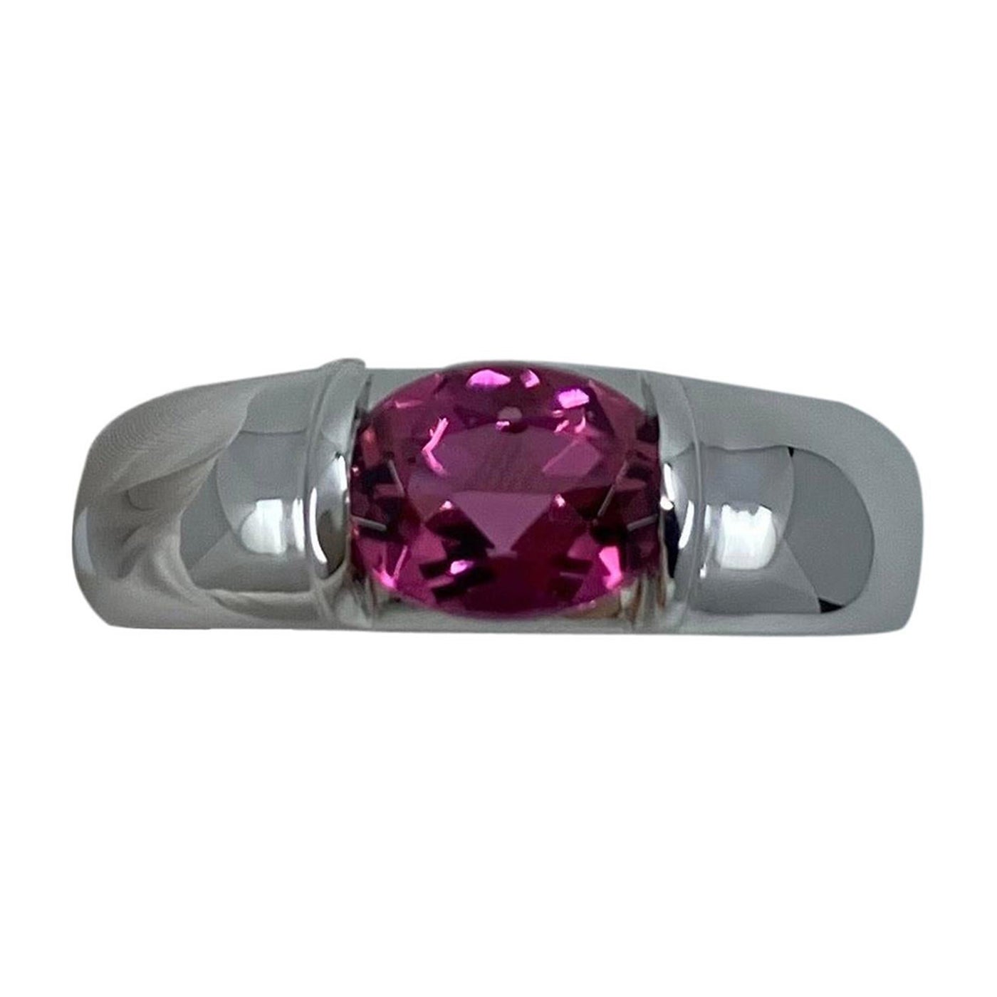 Chaumet, bague et boîte Chaumet vintage en or blanc 18 carats avec tourmaline rose, Paris