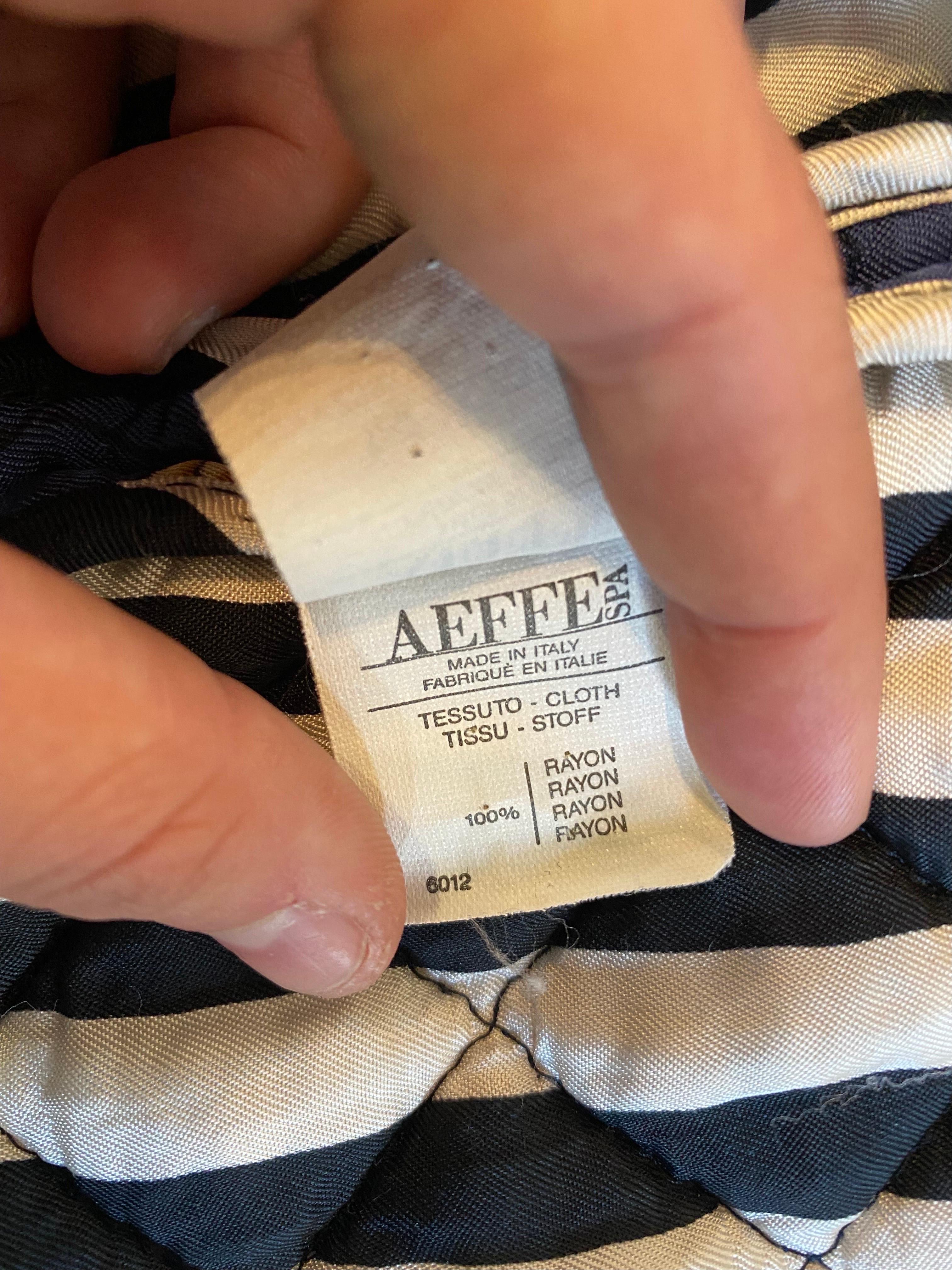 Rare Vintage Cheap and Chic jacket Moschino For Sale 5
