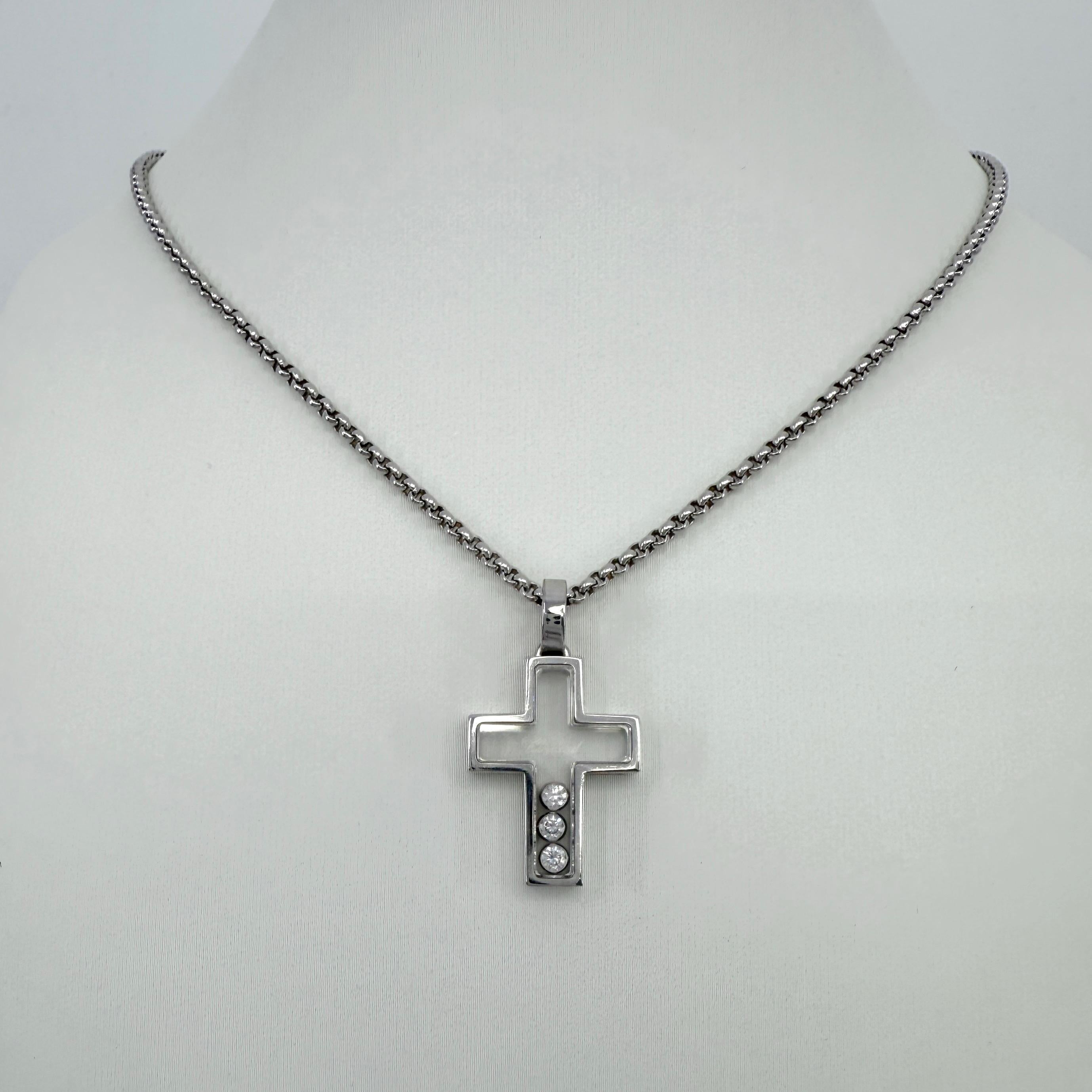 Women's or Men's Rare Vintage Chopard Happy Diamonds Cross 18 Karat White Gold Pendant Necklace For Sale
