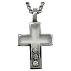 Rare Vintage Chopard Happy Diamonds Cross 18 Karat White Gold Pendant Necklace